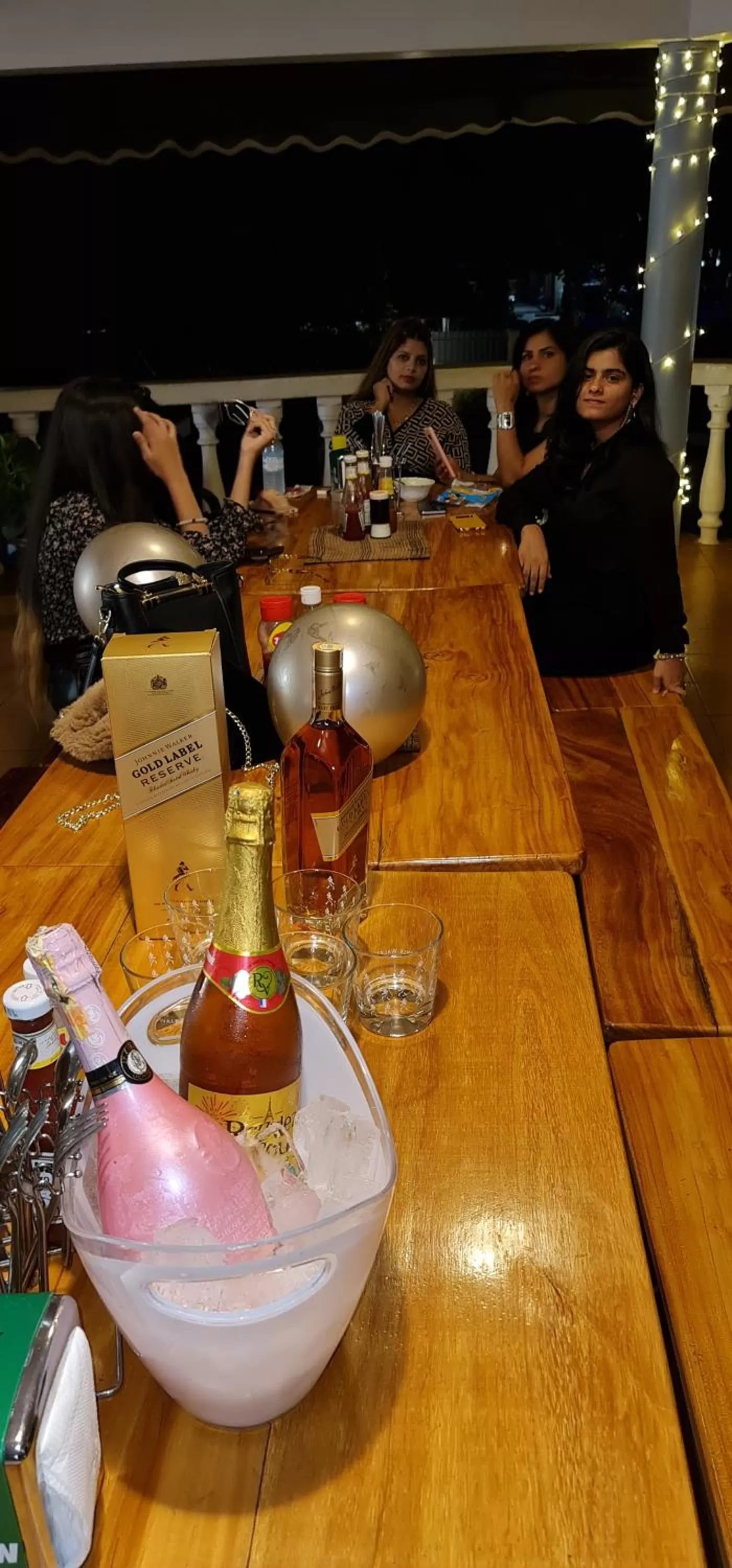 Lounge or bar in Northern Pearl