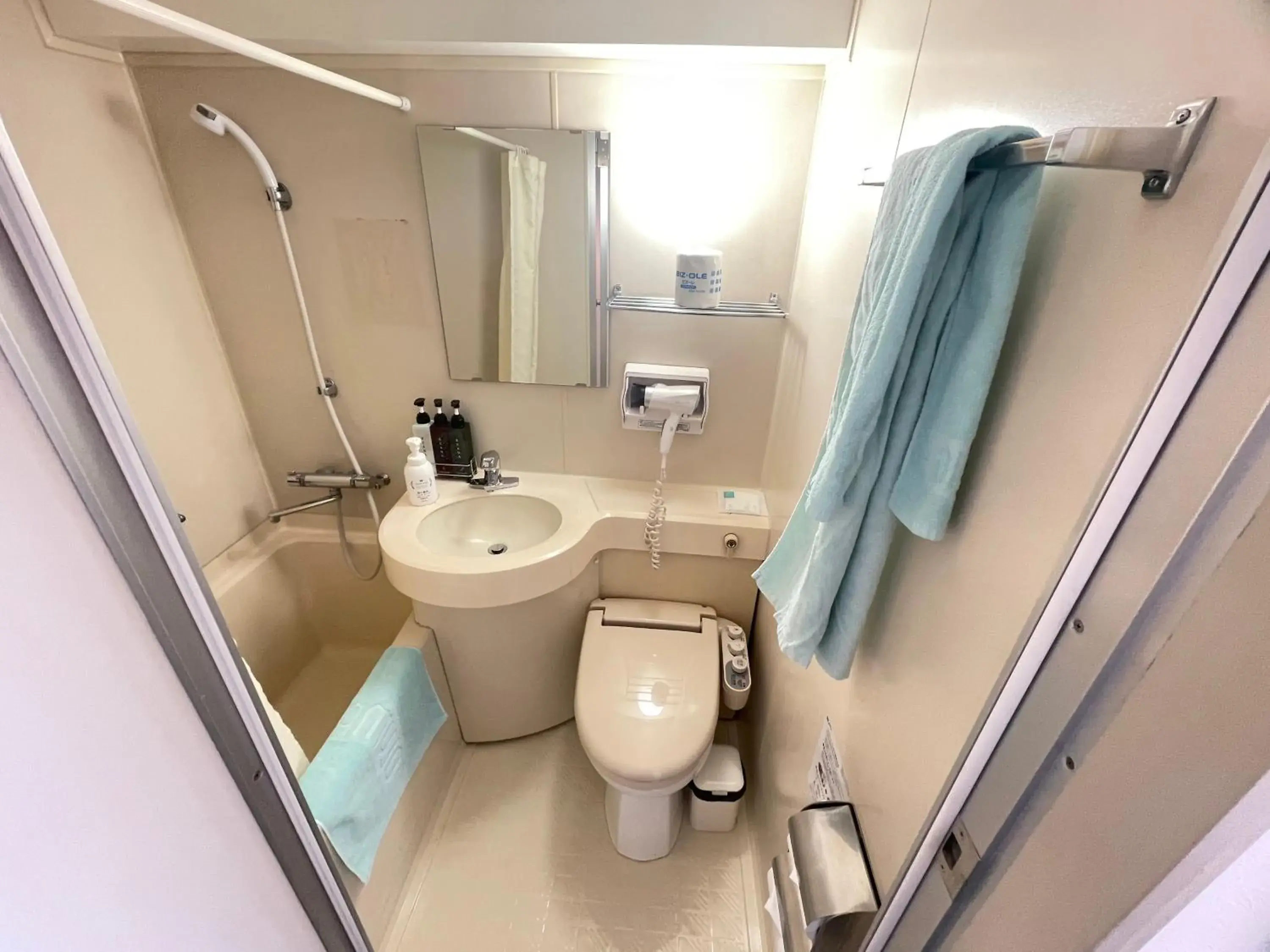 Shower, Bathroom in Olympic Inn Azabu