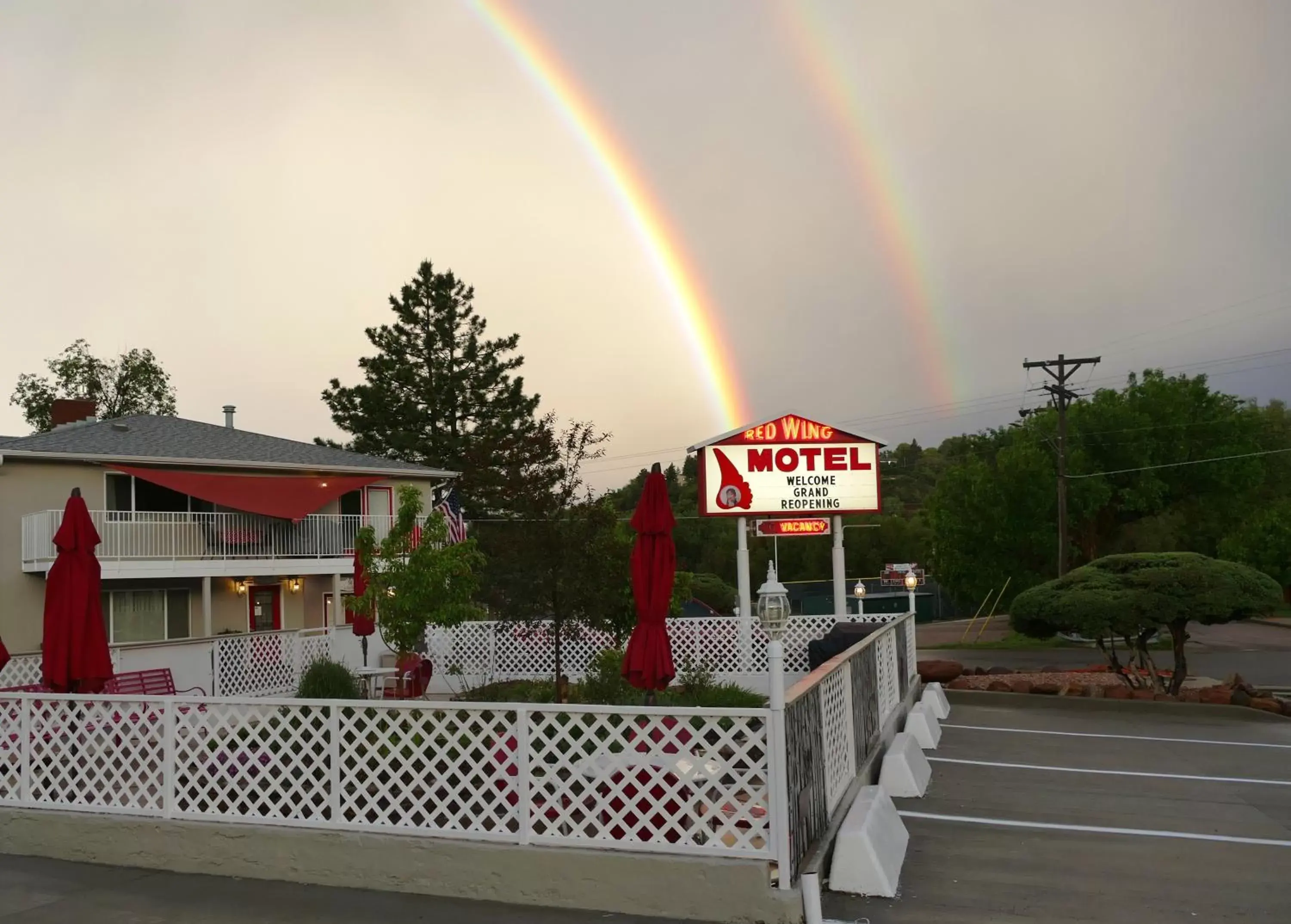 Property logo or sign in Red Wing Motel