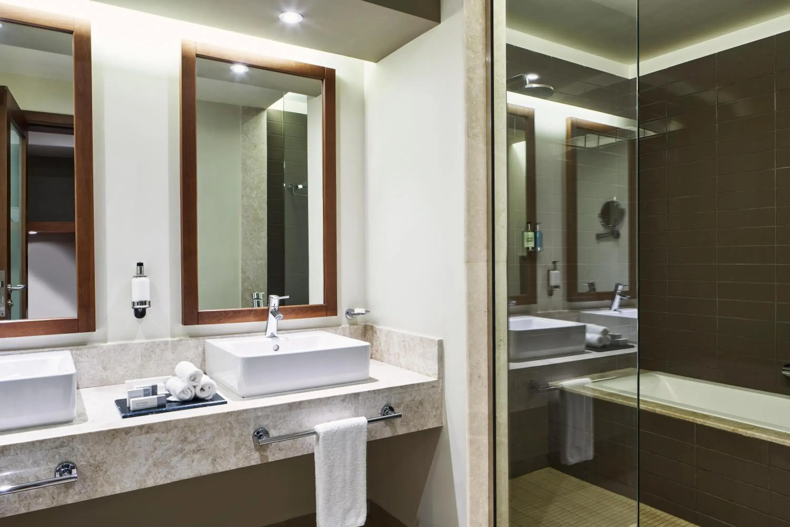 Shower, Bathroom in Fanar Hotel & Residences