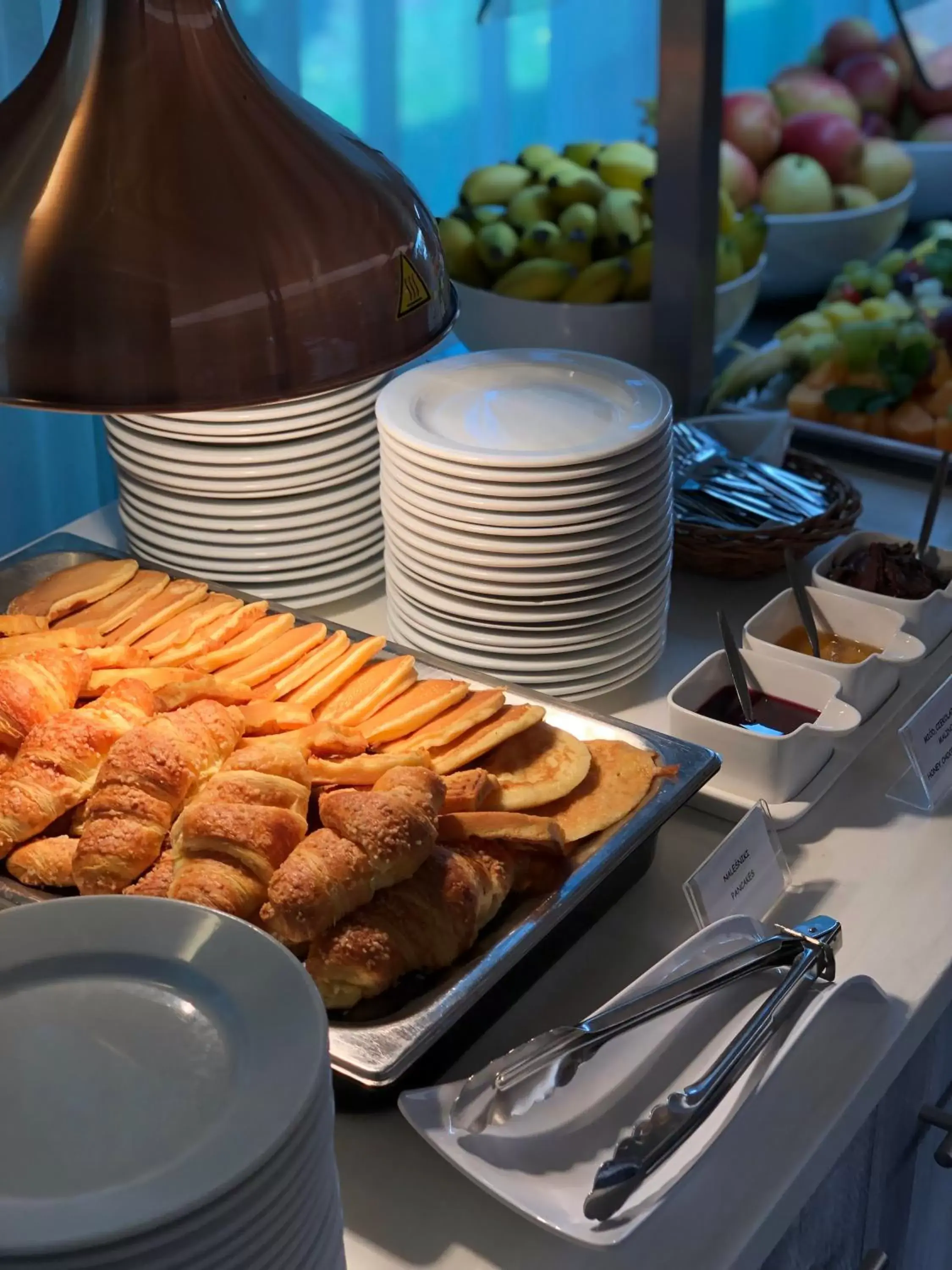 Continental breakfast in Express Kraków Hotel