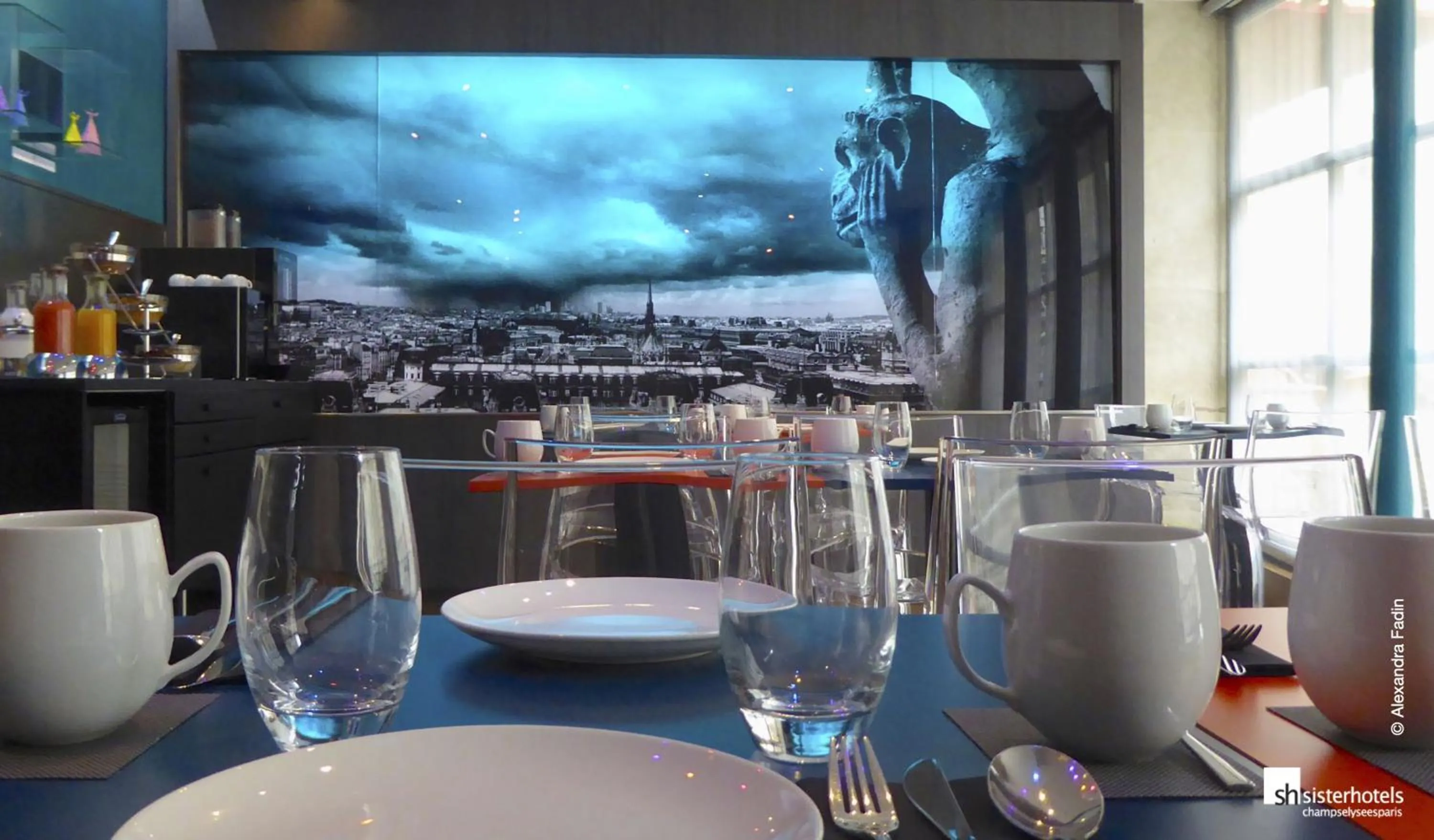 Buffet breakfast in Hôtel Bassano