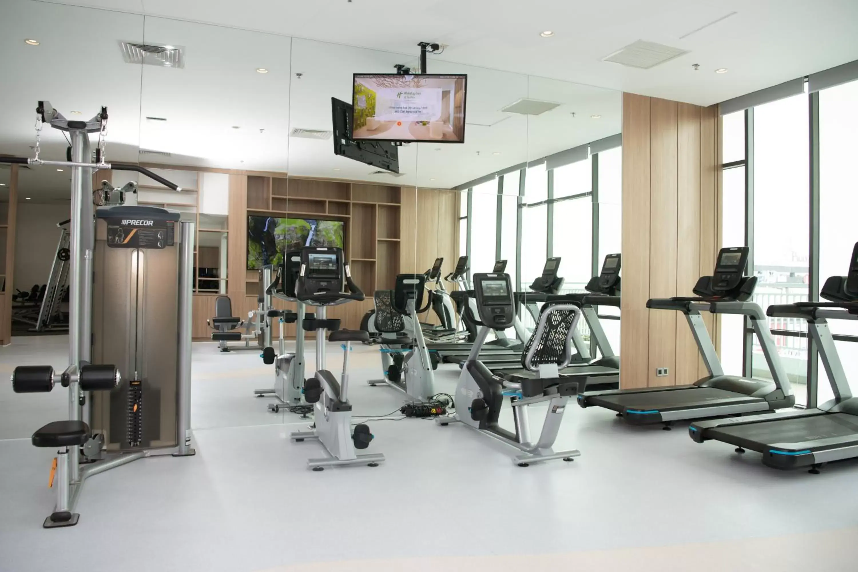 Fitness centre/facilities, Fitness Center/Facilities in Holiday Inn & Suites Saigon Airport, an IHG Hotel