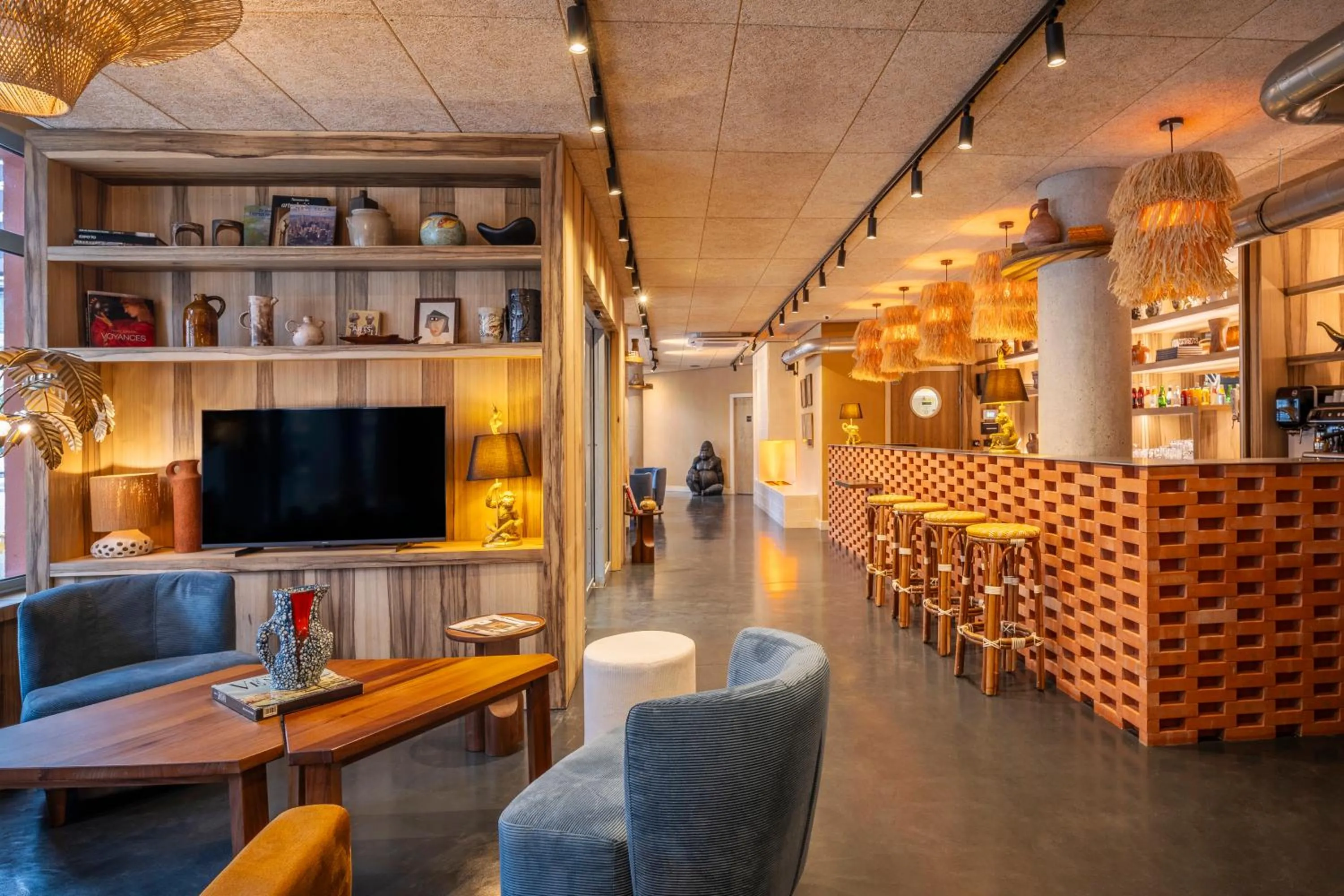 Lobby or reception in Kopster Hotel Paris Porte de Versailles