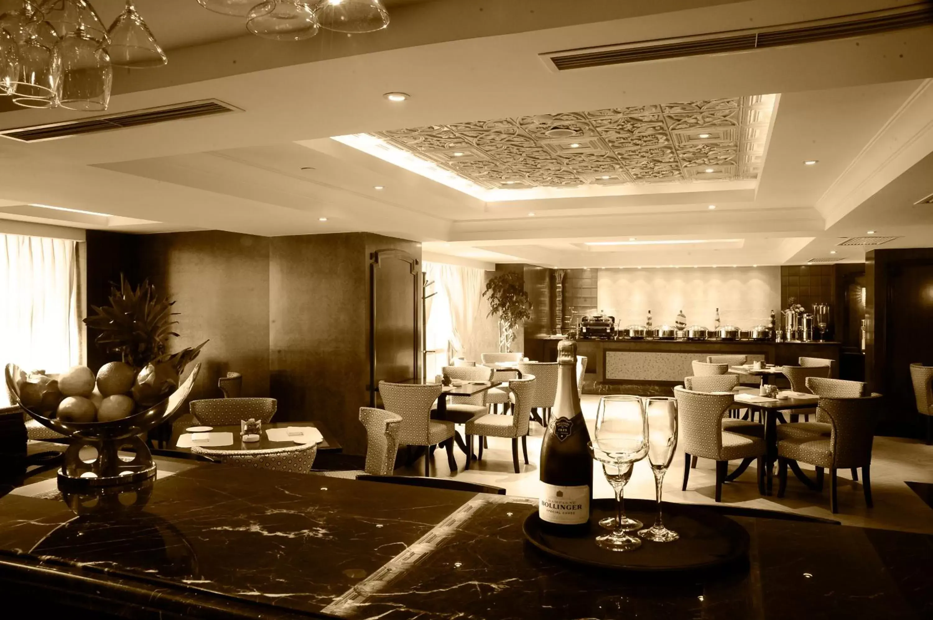 Restaurant/places to eat in Paramount Gallery Hotel Restaurant/places to eat in Paramount Gallery Hotel