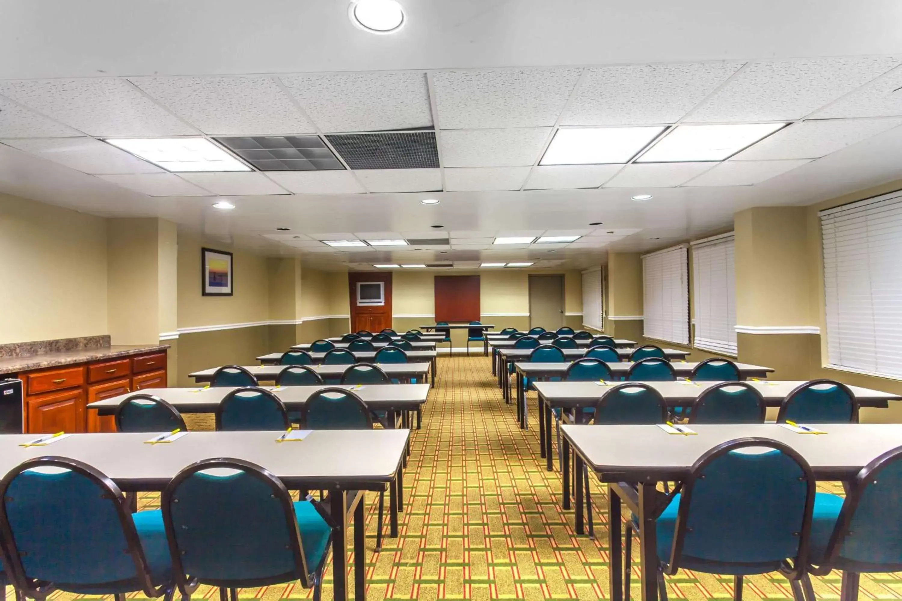 Meeting/conference room in Days Inn by Wyndham Lebanon