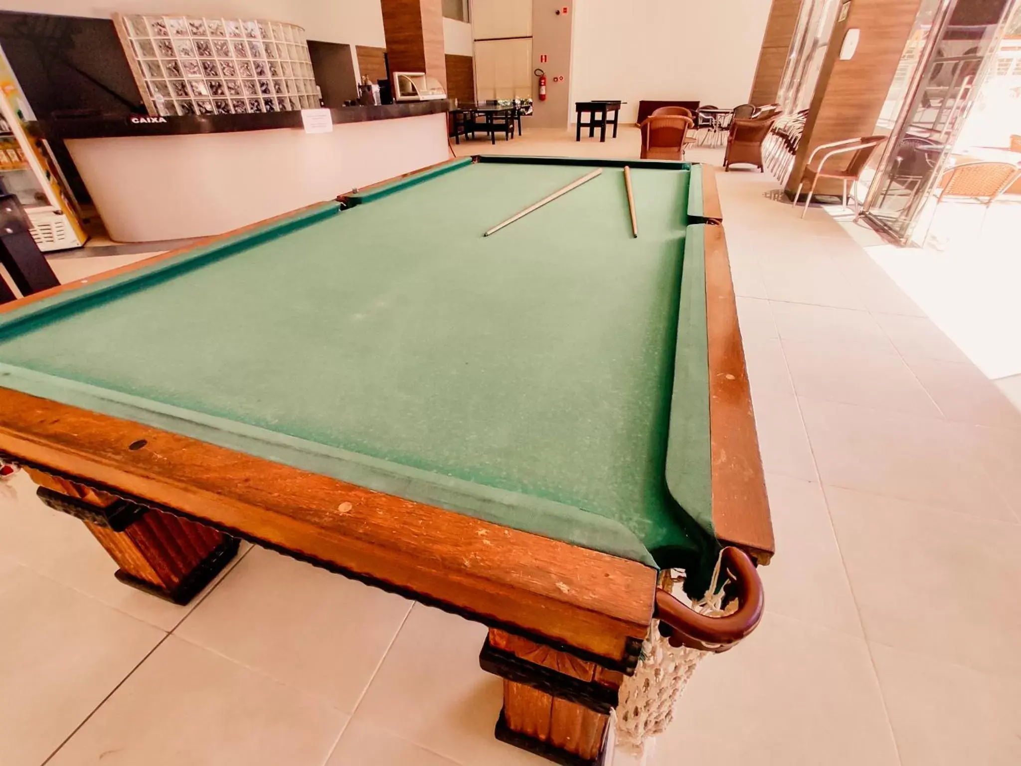 Game Room, Billiards in Continental Inn