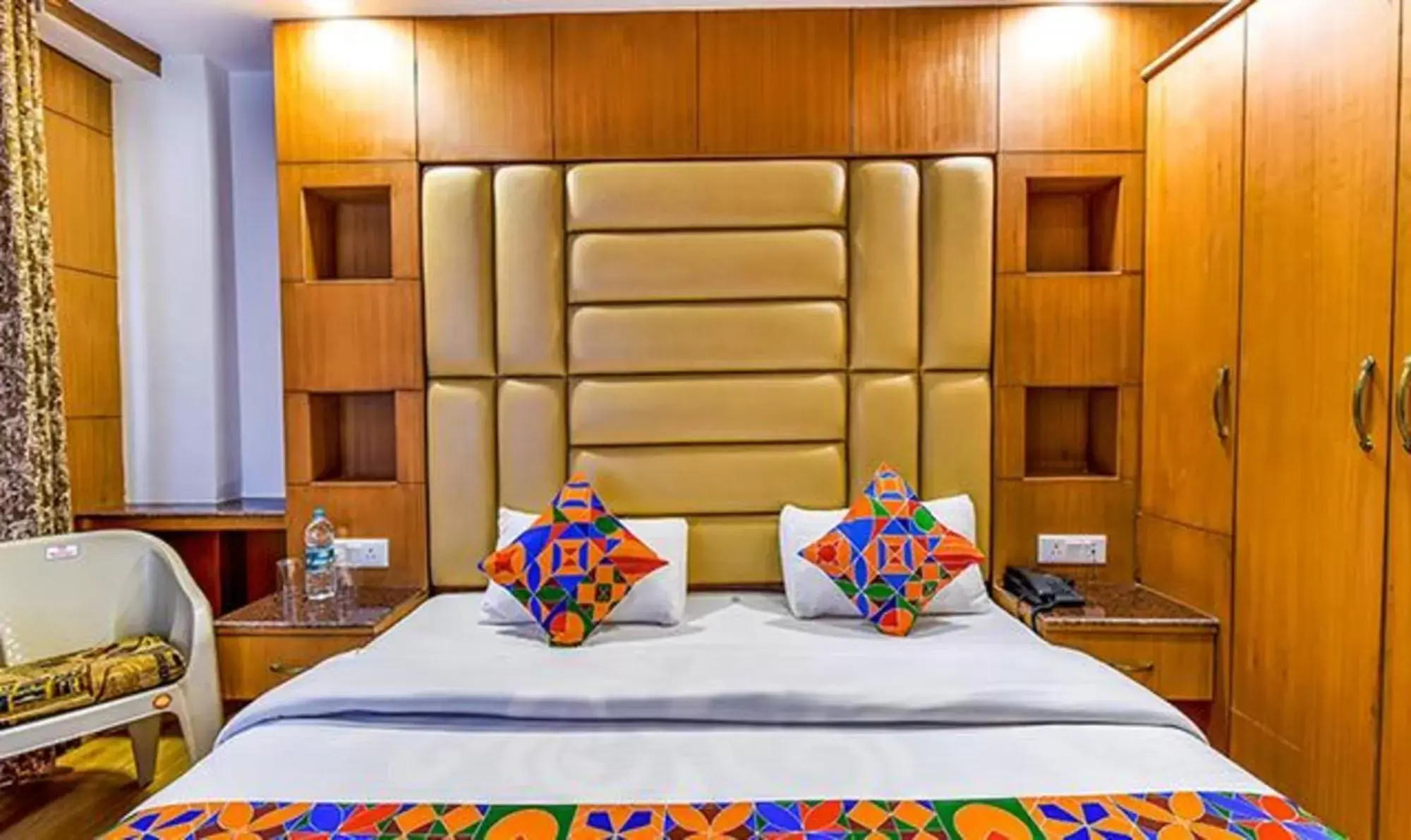 Bed in FabExpress Clock View 500M From The Mall Road Bed in FabExpress Clock View 500M From The Mall Road