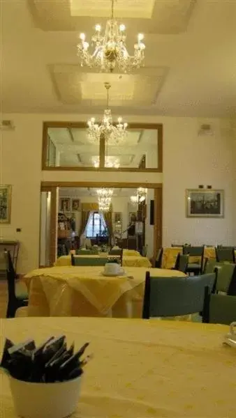 Restaurant/places to eat in Hotel La Margherita & SPA