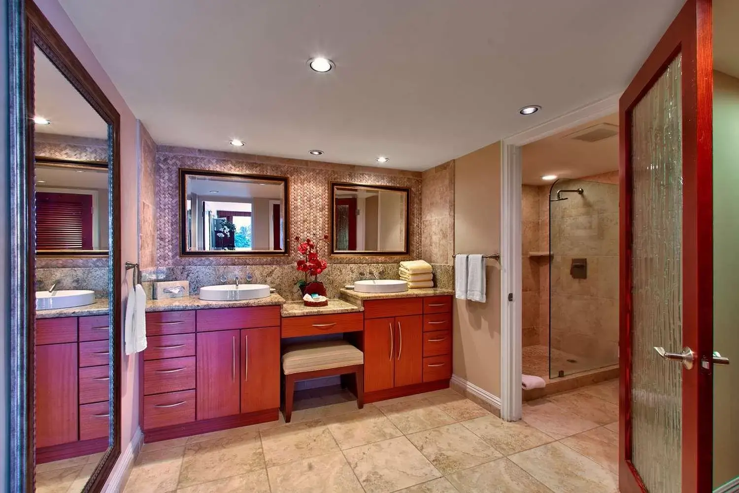 Bathroom, Kitchen/Kitchenette in Aston Maui Kaanapali Villas