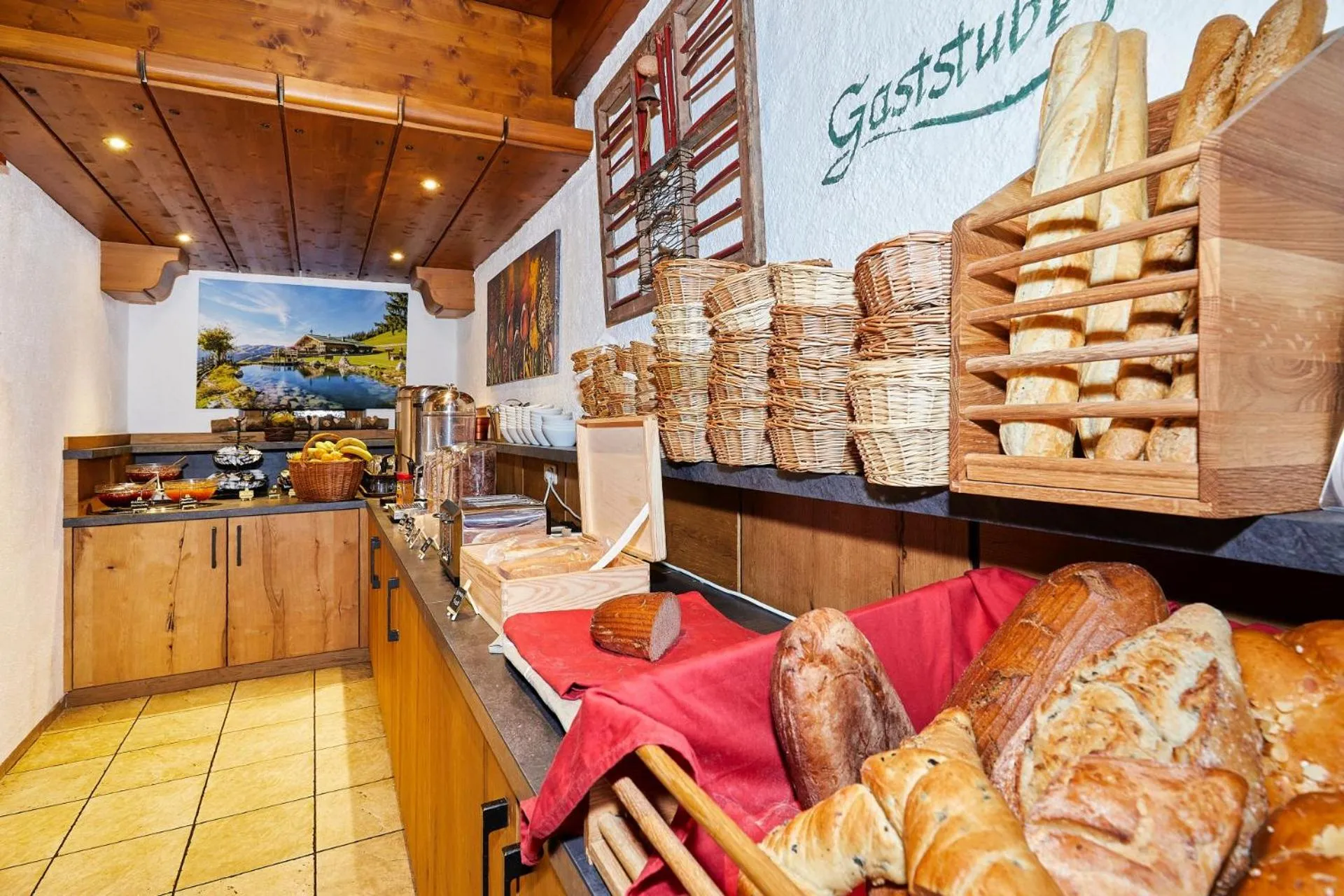 Food and drinks in Hotel Rupertihof