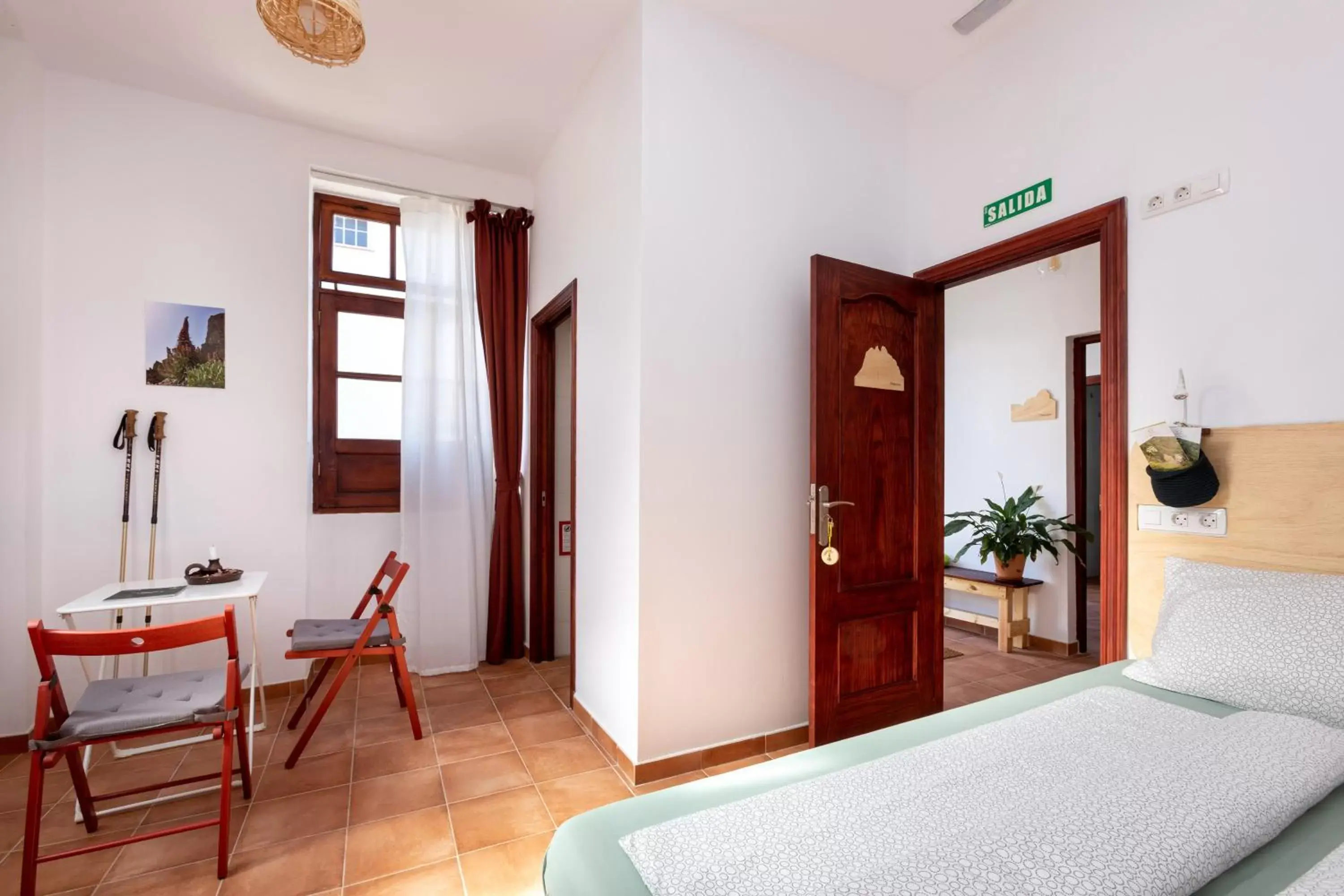 Double Room with Private Bathroom in Tabaiba Guesthouse Double Room with Private Bathroom in Tabaiba Guesthouse