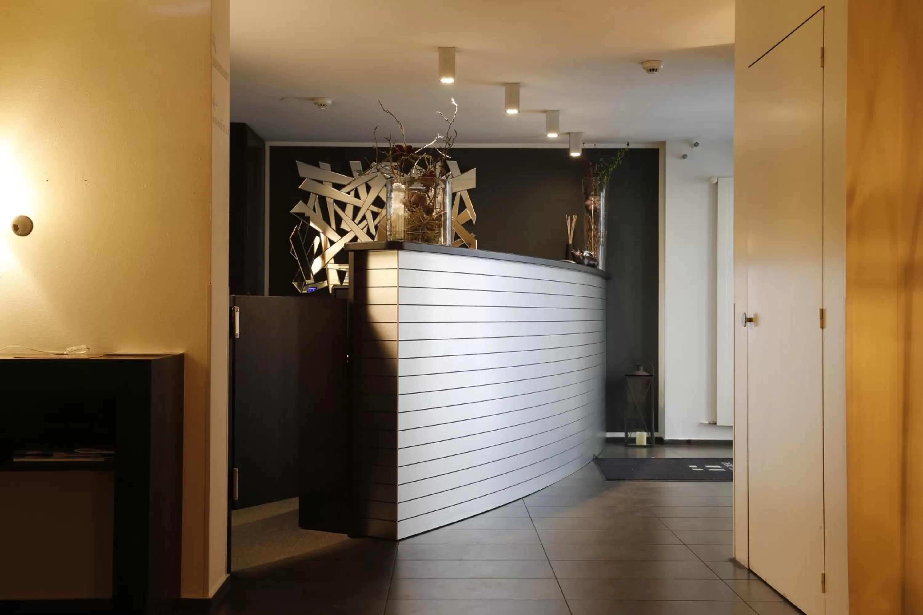 Lobby or reception in Boutique Hotel Weisses Kreuz - Adult only Hotel