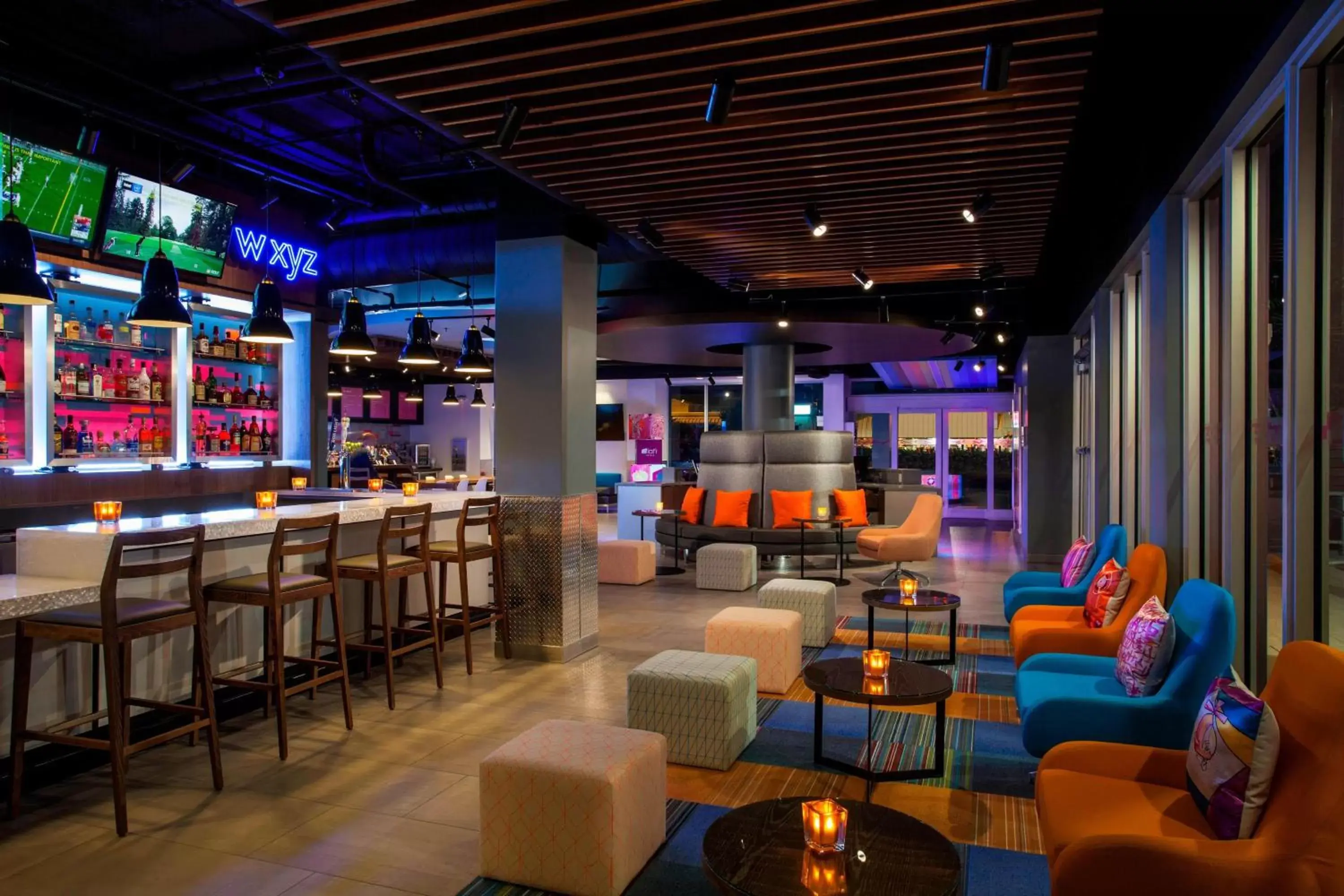 Restaurant/places to eat, Lounge/Bar in Aloft Miami Dadeland