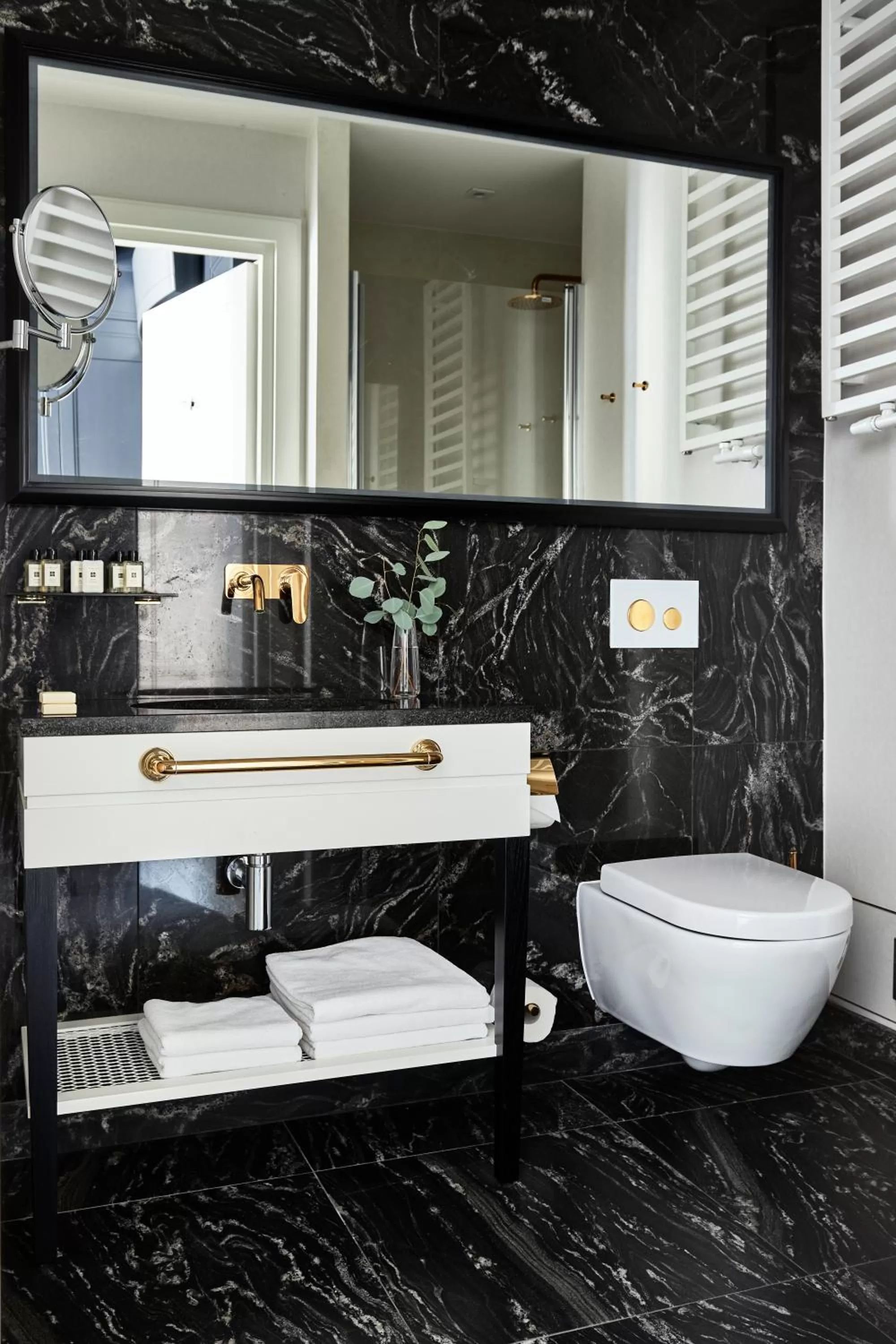 Bathroom in Hotel Teatro Boutique Old Town - Destigo Hotels