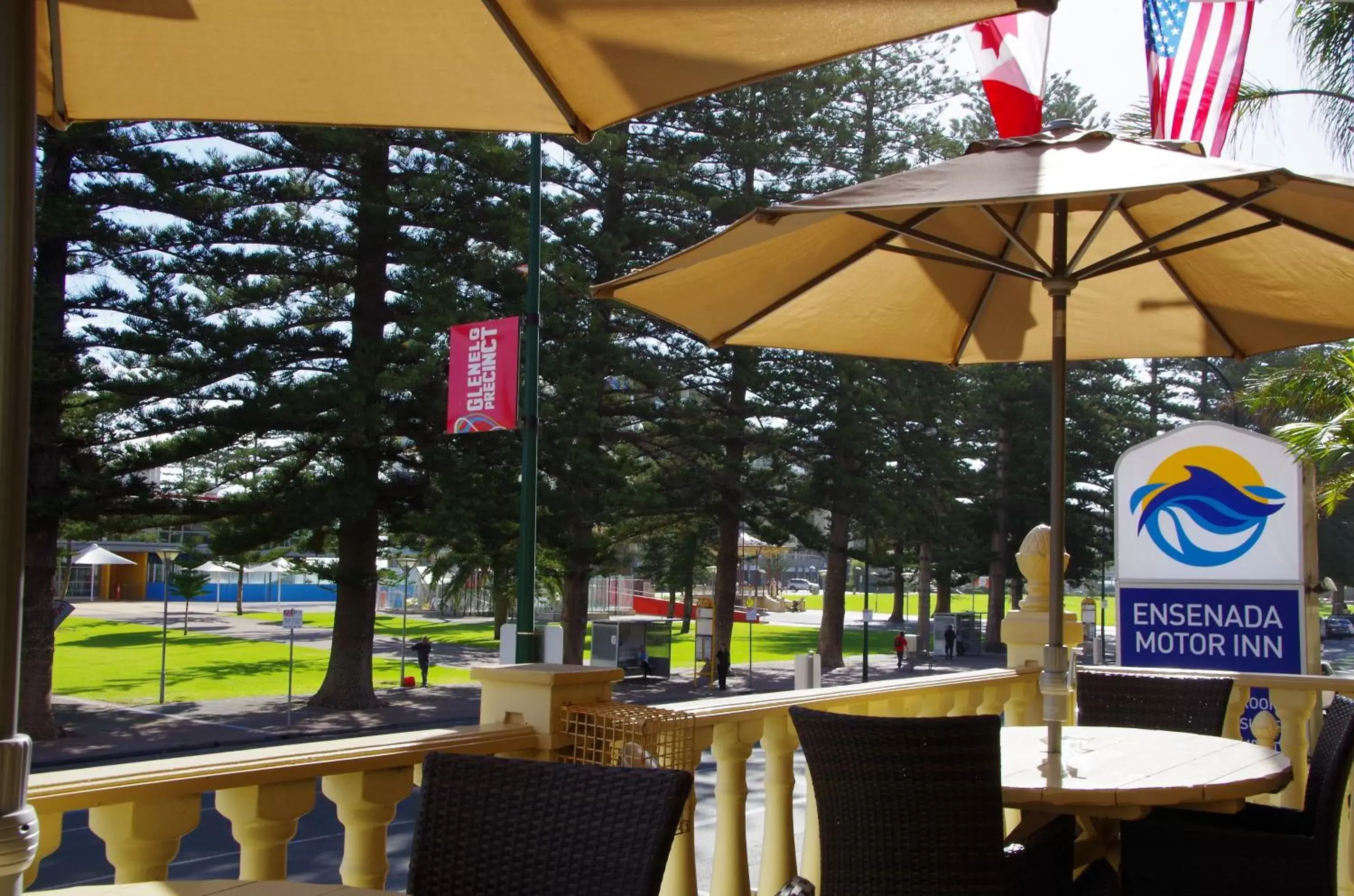 Patio in Ensenada Motor Inn and Suites