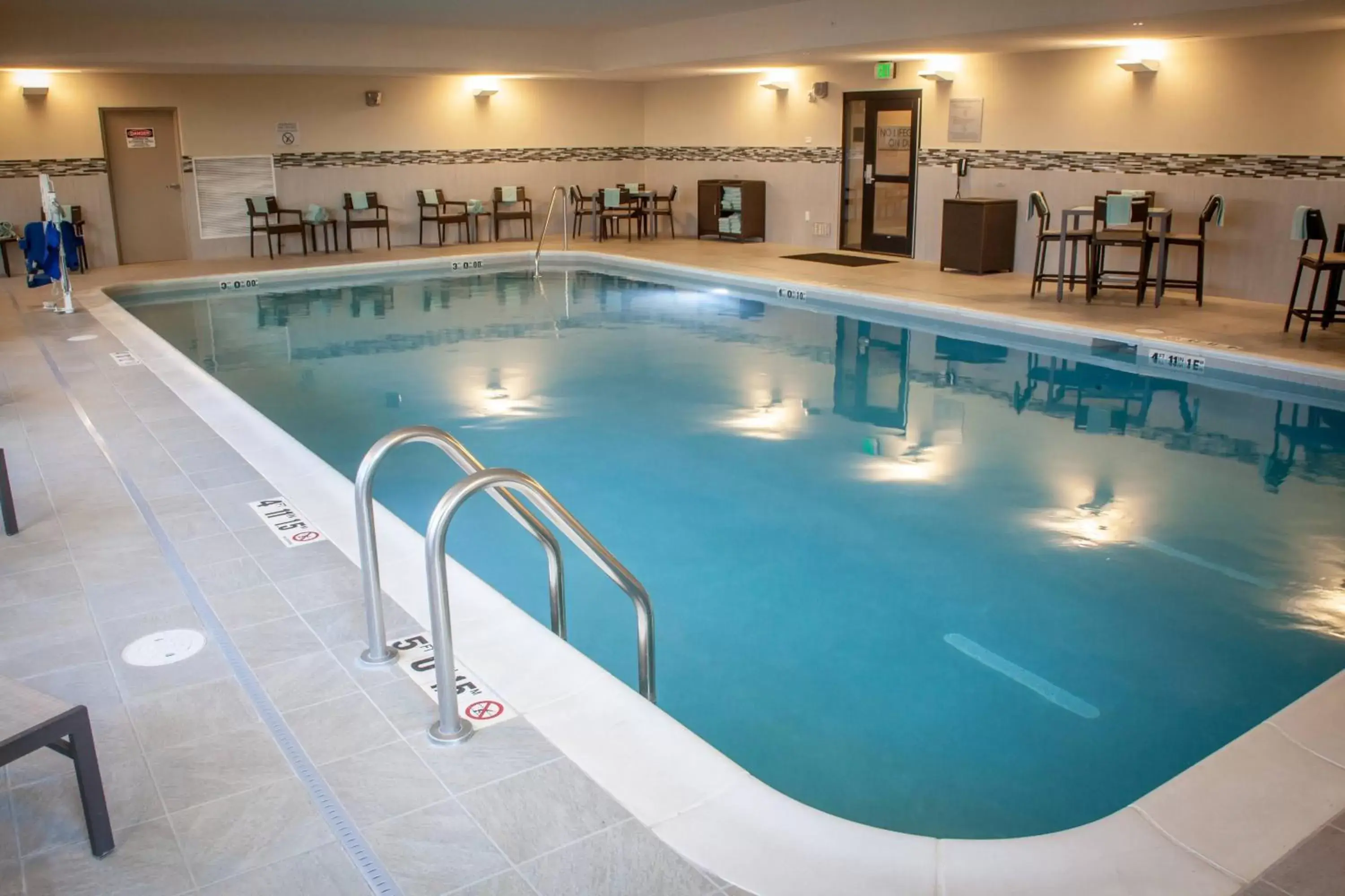 Swimming Pool in Courtyard by Marriott Omaha East/Council Bluffs, IA