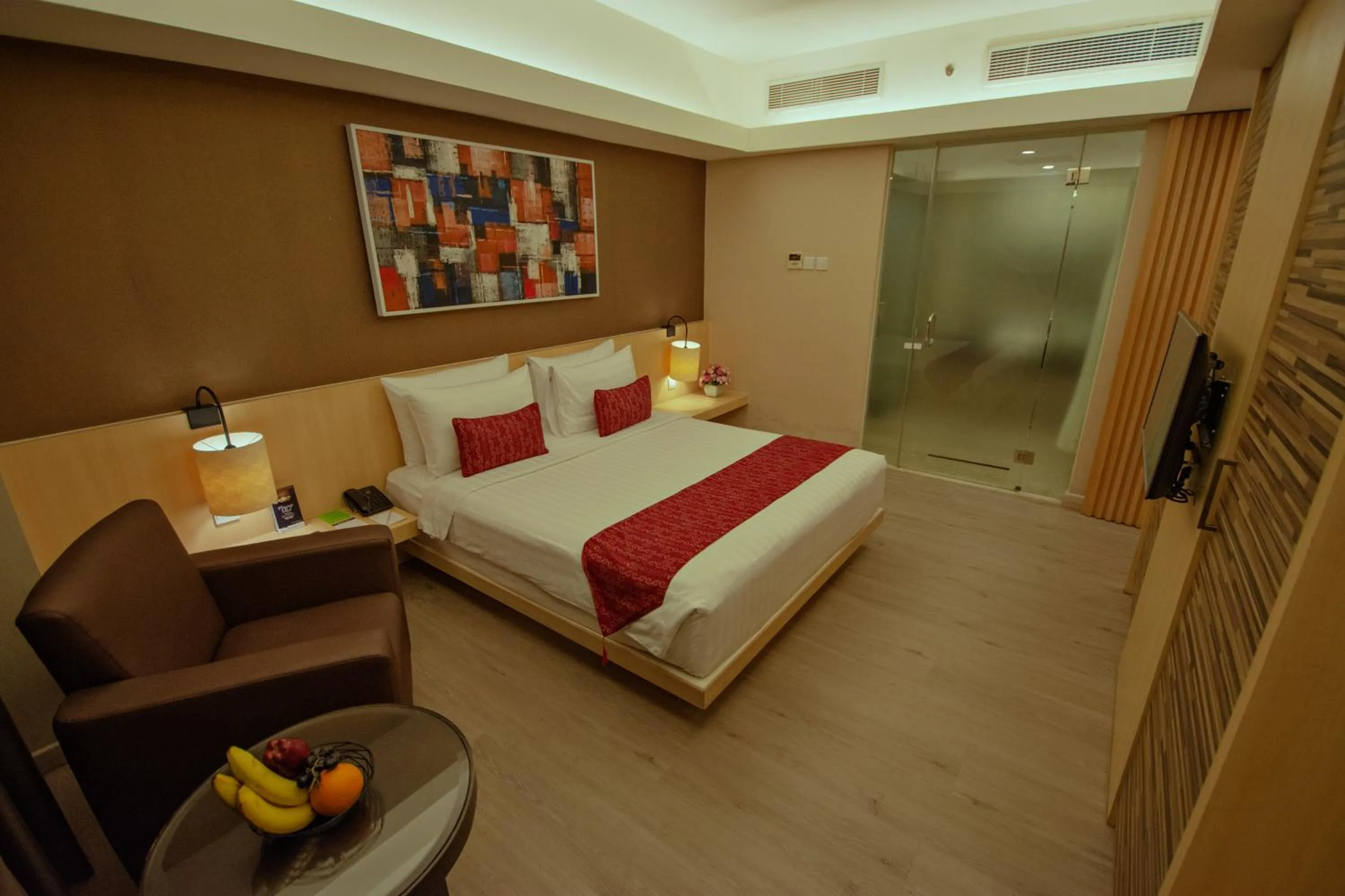 Junior Suite in Grand Zuri BSD City