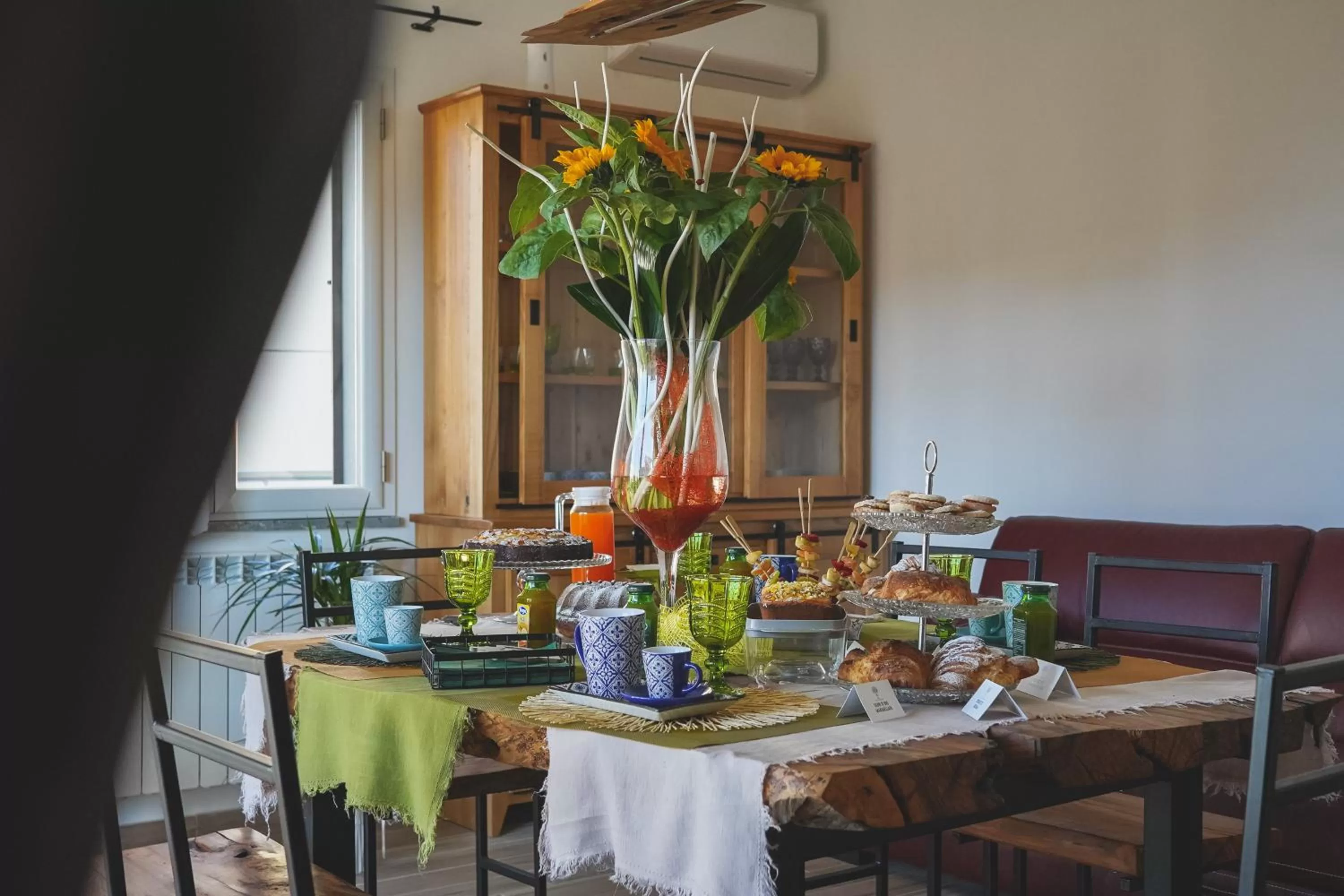 Breakfast, Restaurant/Places to Eat in Ulivo Design b&b