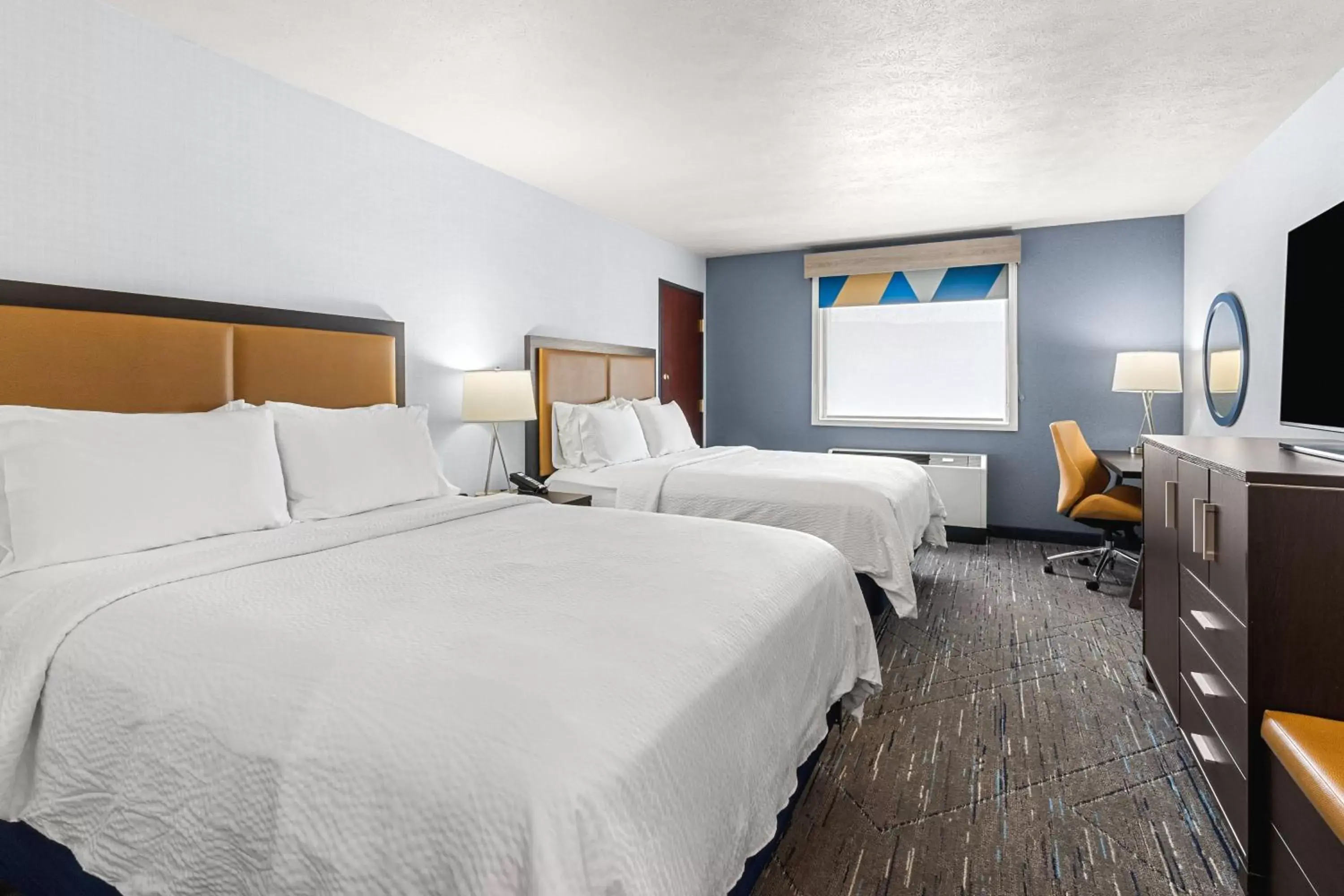 Photo of the whole room, Bed in Holiday Inn Express Wenatchee, an IHG Hotel