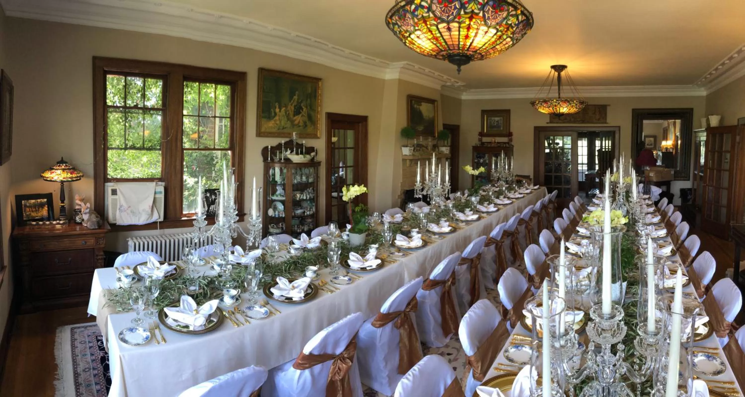 Living room in The Inn on Knowles Hill Bed & Breakfast Hotel