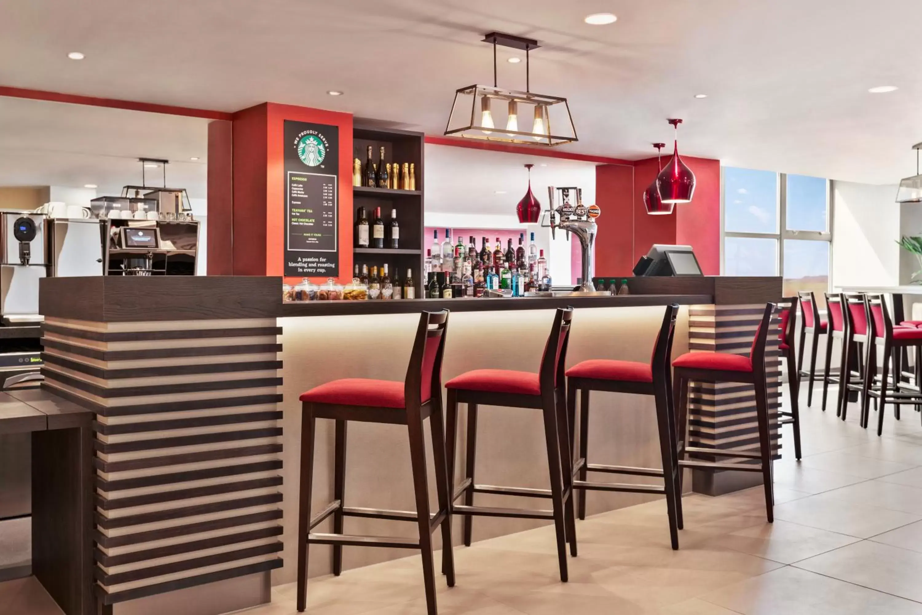 Drinks, Lounge/Bar in Ramada by Wyndham East Kilbride
