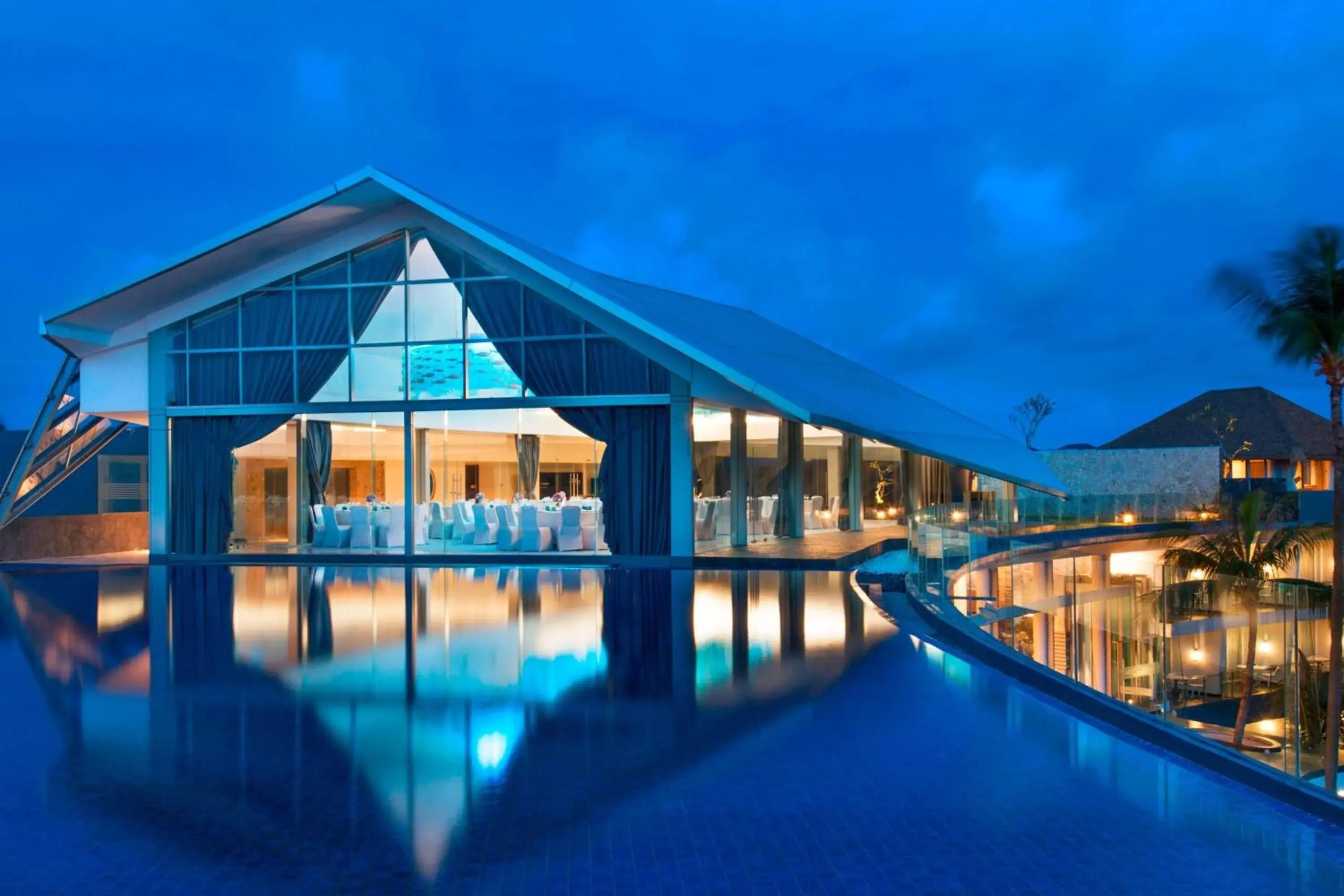 Meeting/conference room, Swimming Pool in Le Meridien Bali Jimbaran