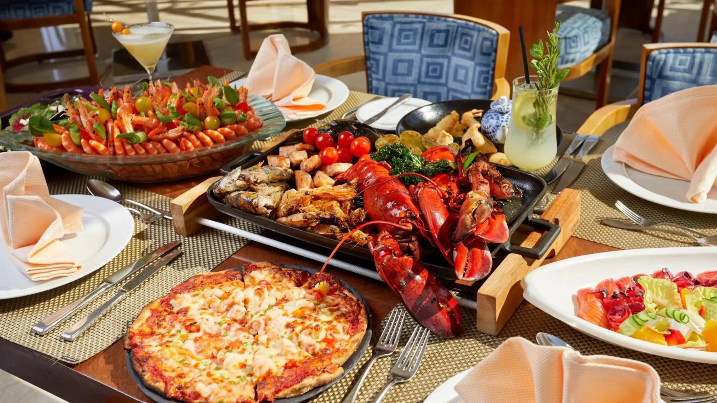 Restaurant/places to eat in InterContinental Riyadh, an IHG Hotel Restaurant/places to eat in InterContinental Riyadh, an IHG Hotel