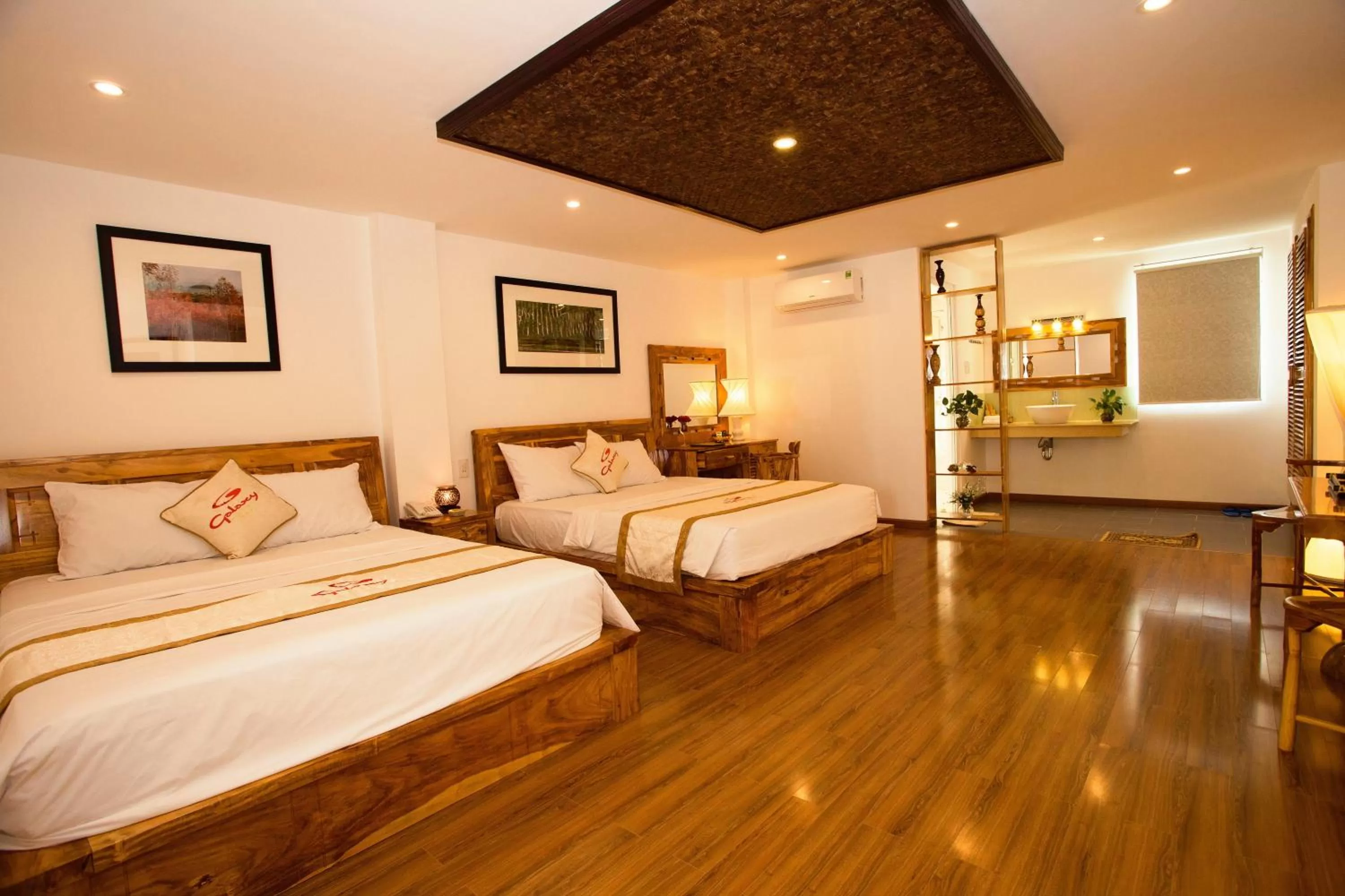 Photo of the whole room, Bed in Rex Hotel & Apartment