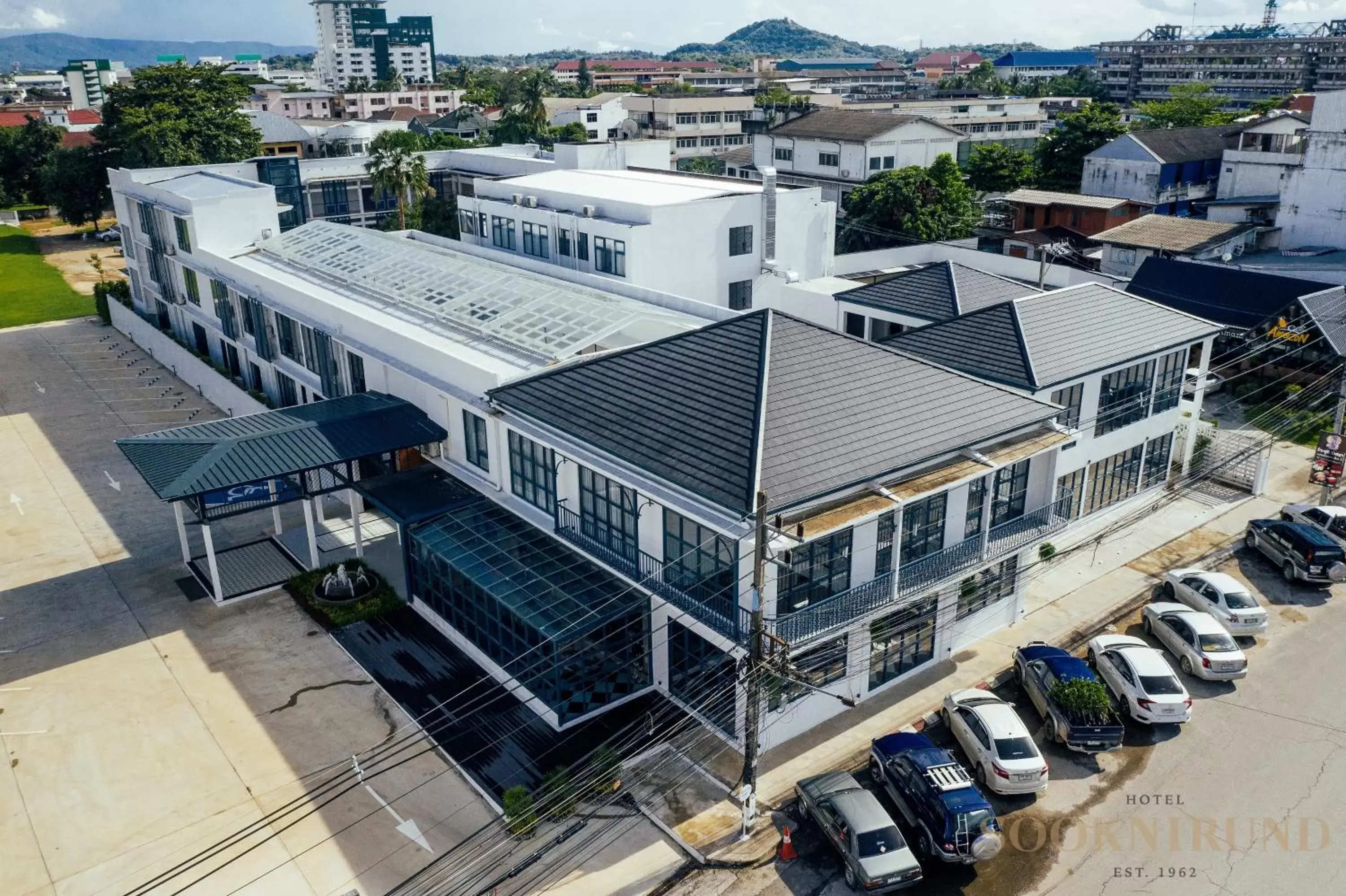 Bird's eye view, Bird's-eye View in SOOKNIRUND HOTEL