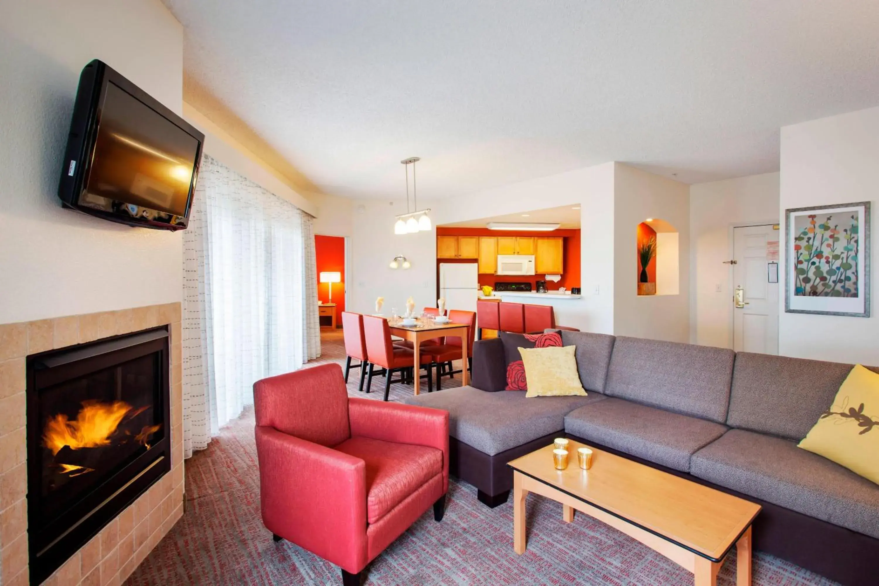 Living room, Seating Area in Residence Inn Phoenix Goodyear