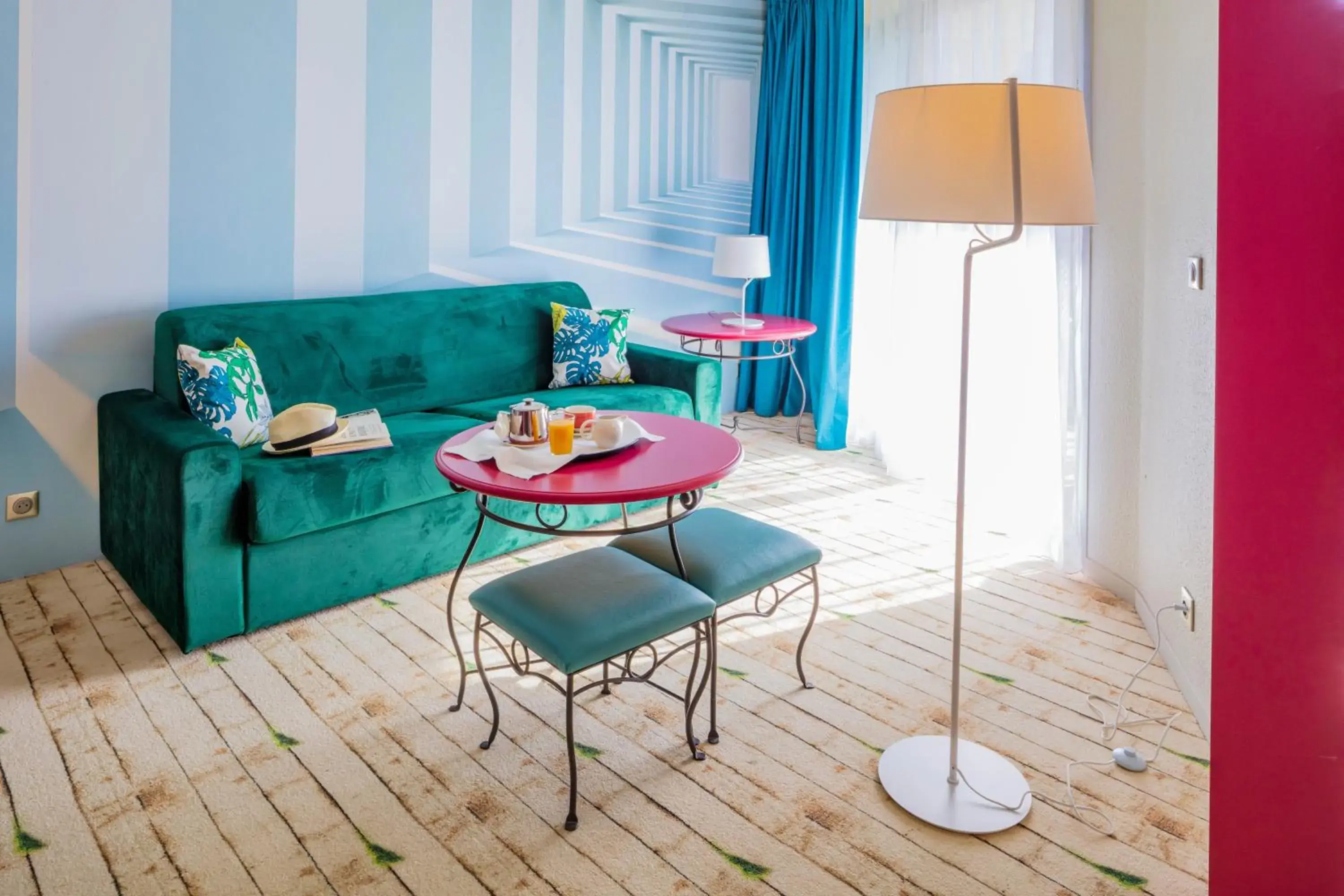 Living room, Seating Area in Garrigae Domaine de l'Esterel