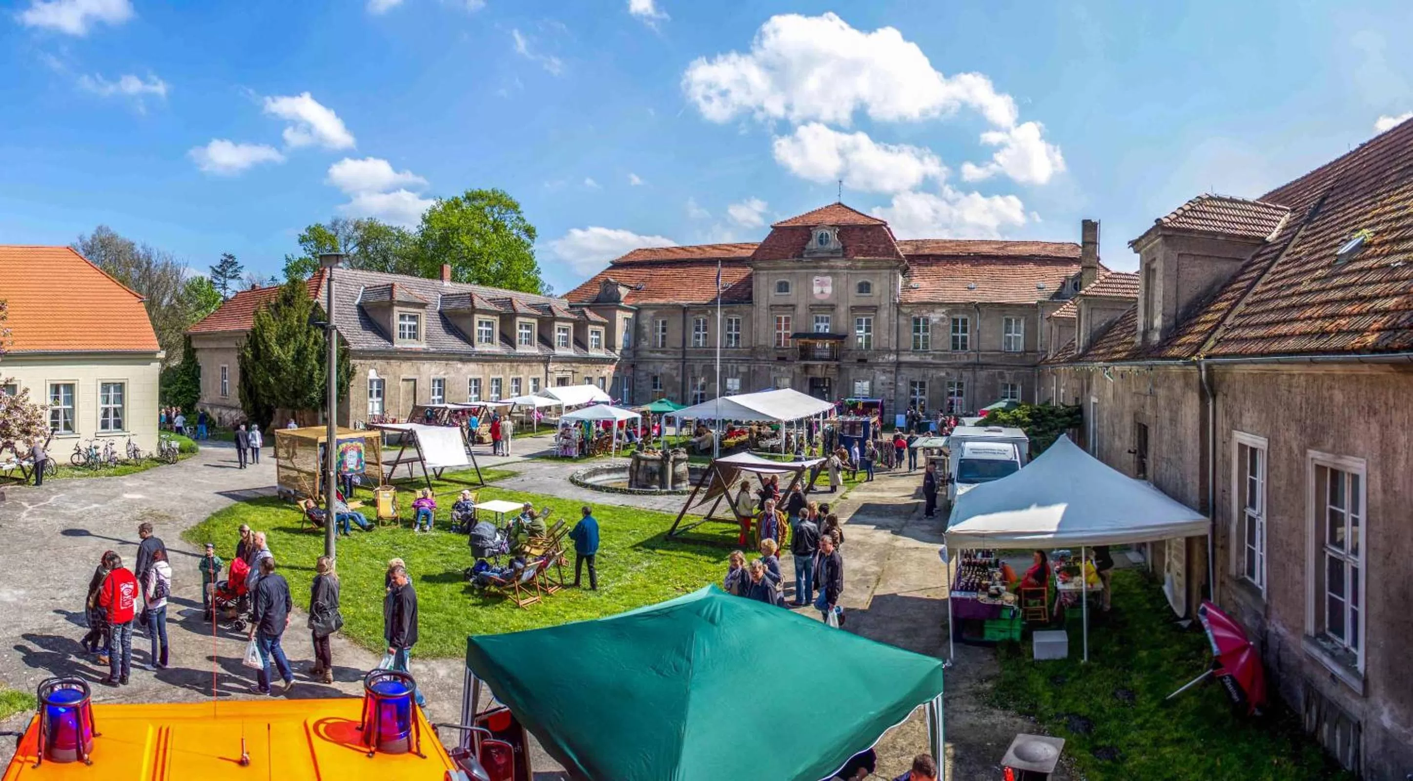 Patio in Gästehaus Schloss Plaue