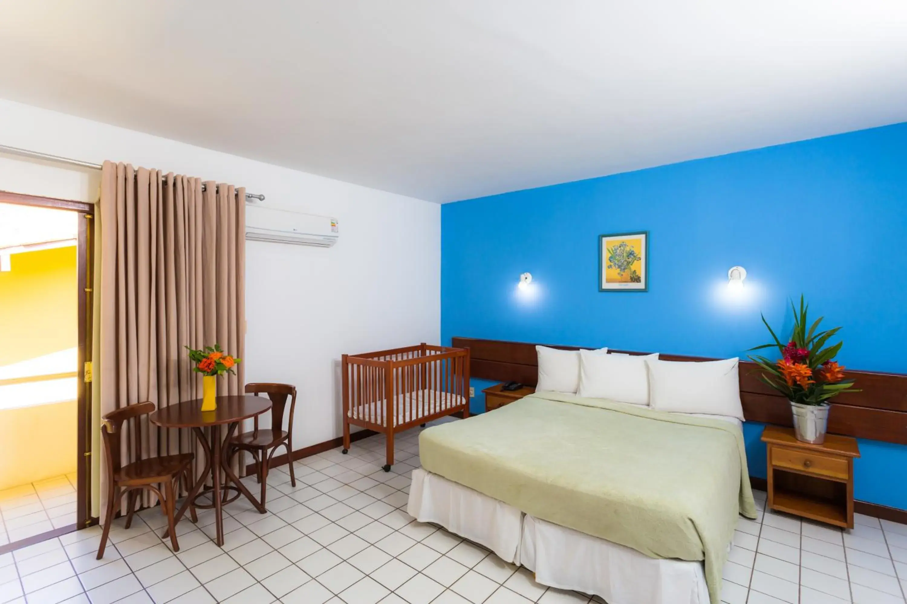 Bedroom, Bed in Sunshine Praia Hotel
