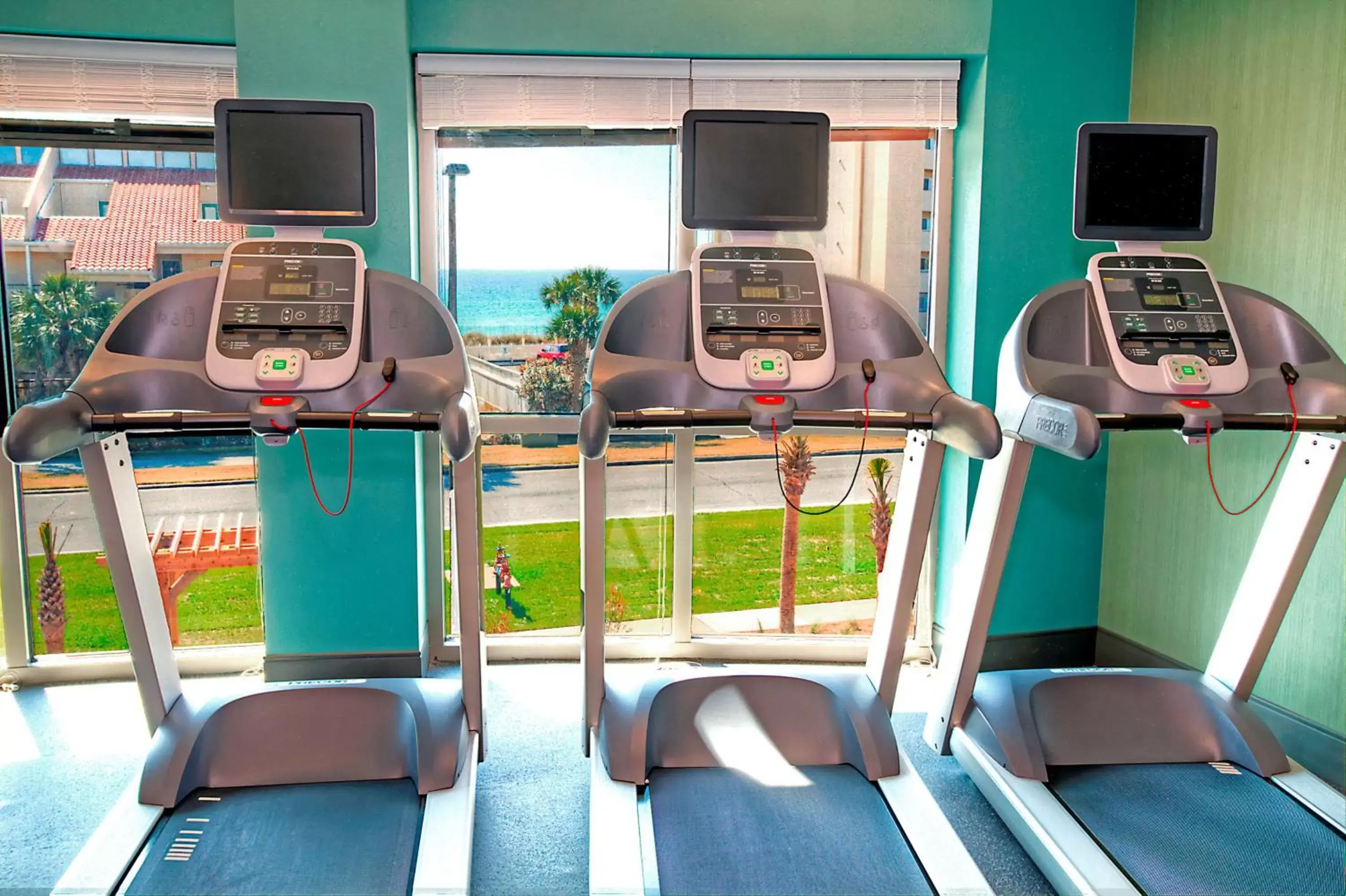 Fitness centre/facilities in Hampton Inn & Suites Destin Fitness centre/facilities in Hampton Inn & Suites Destin