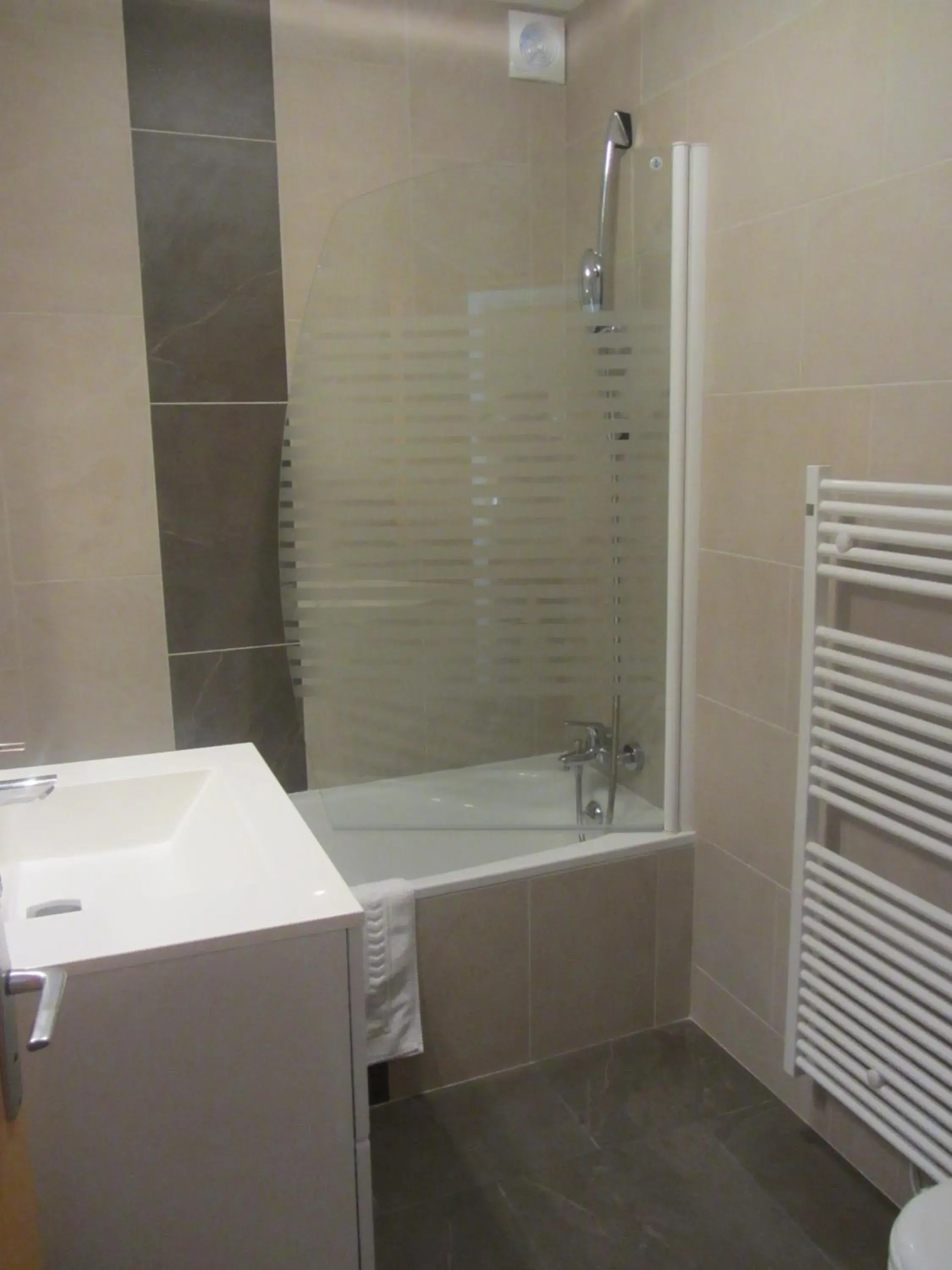 Bathroom in Bel Ombra Hôtel