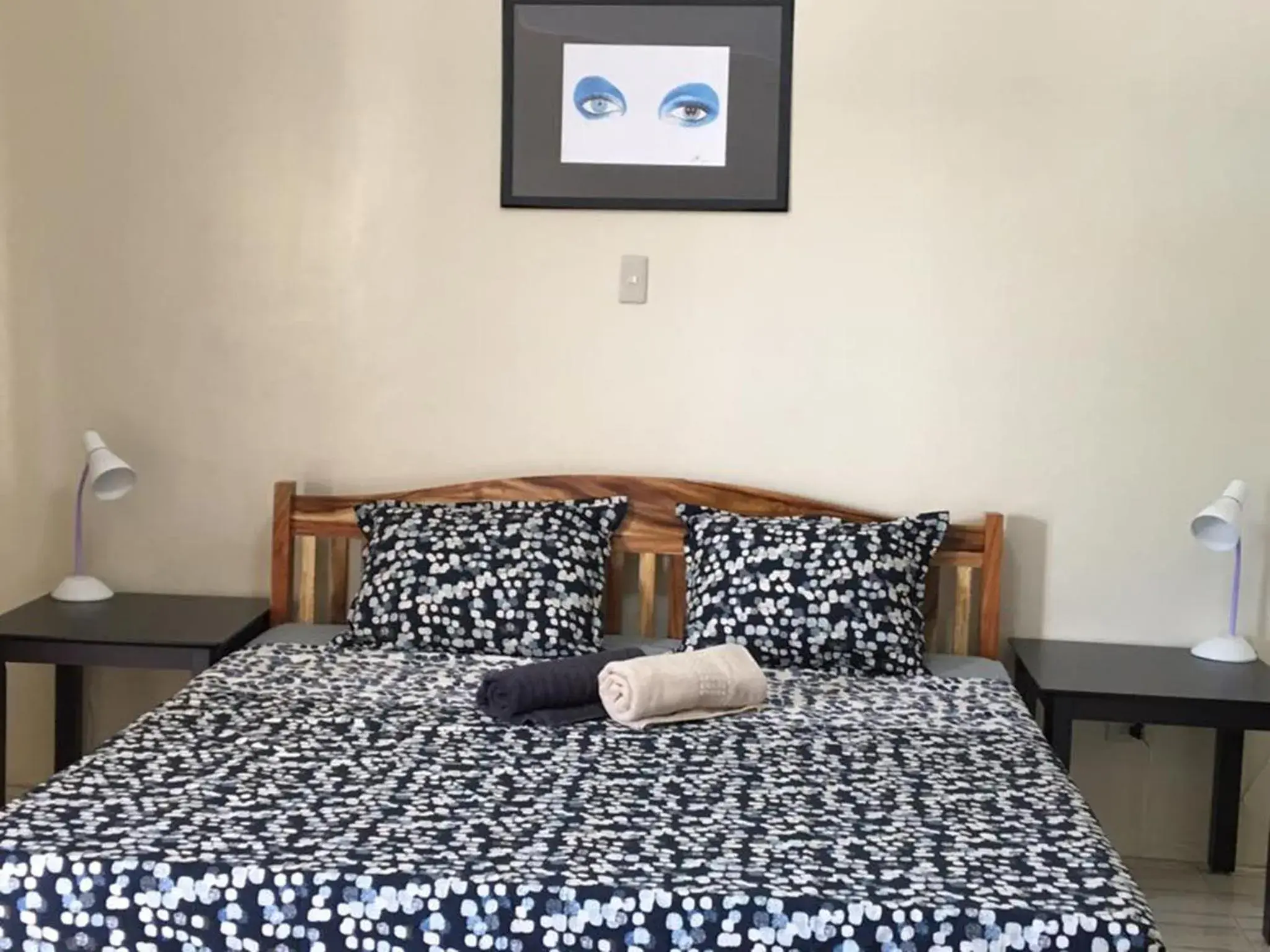 Restaurant/places to eat, Bed in Stardust Beach Hotel Restaurant/places to eat, Bed in Stardust Beach Hotel