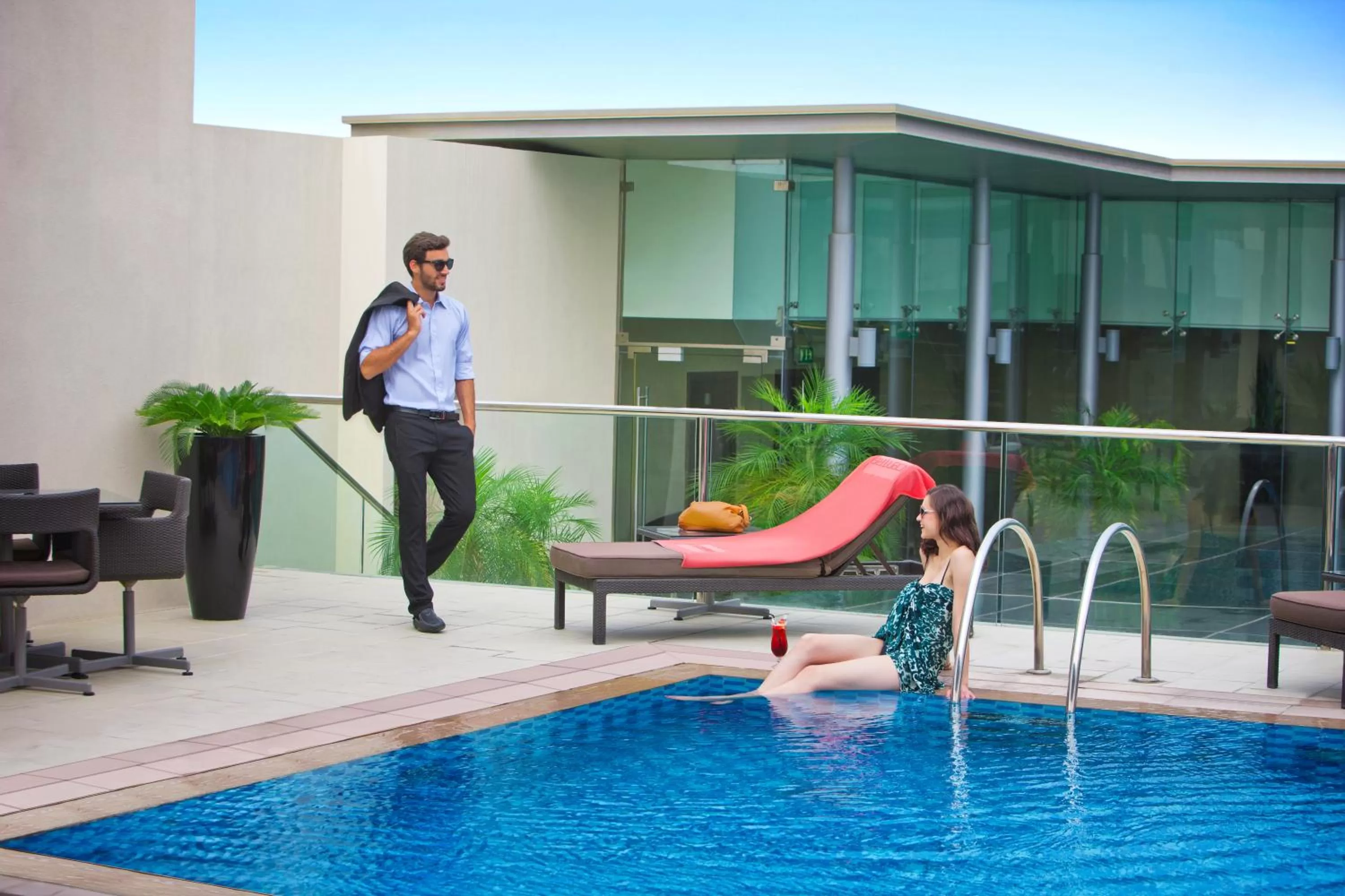 Swimming pool in Centro Barsha - by Rotana