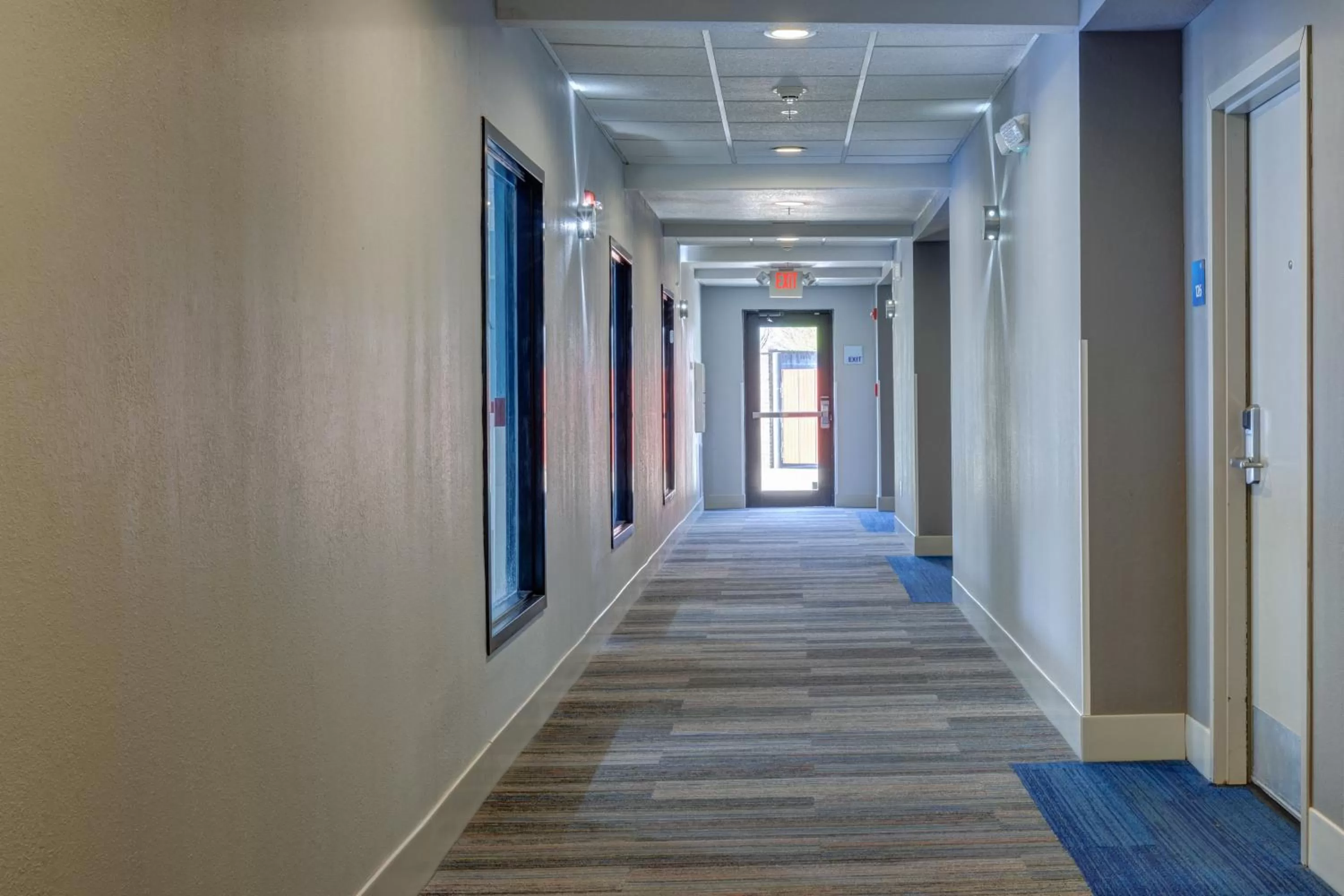 Lobby or reception in Holiday Inn Express & Suites Shelbyville Indianapolis by IHG
