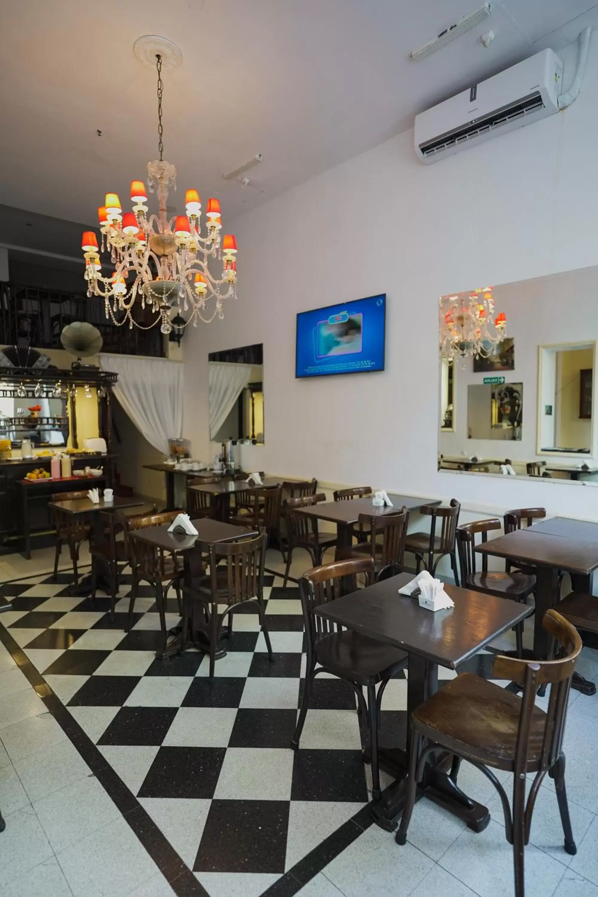 Restaurant/Places to Eat in Hotel Alma De Buenos Aires