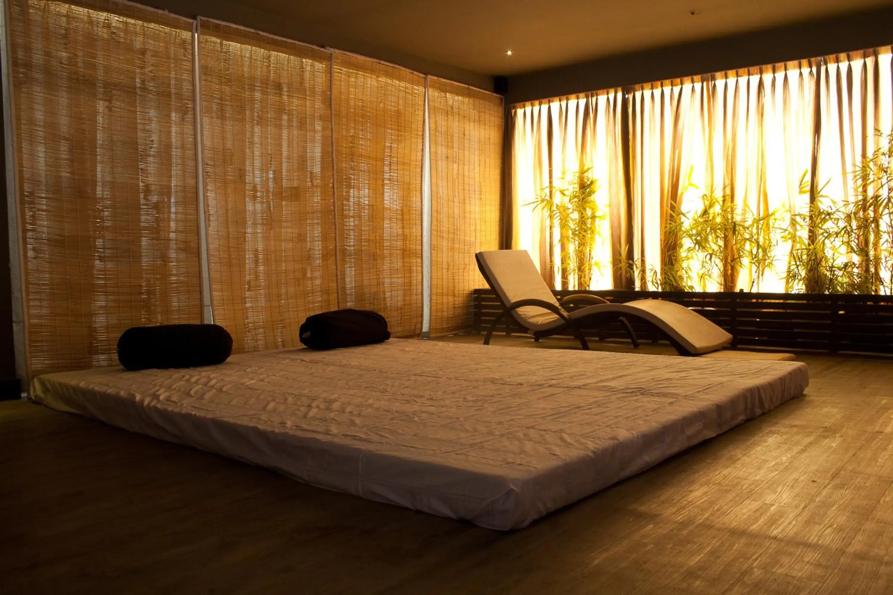 Spa and wellness centre/facilities, Bed in Hotel Parc Estique
