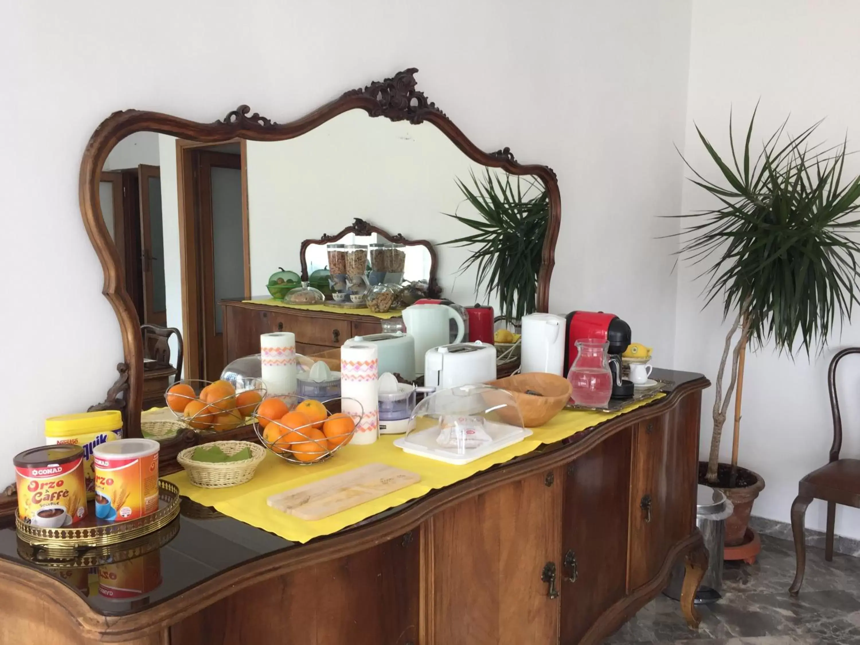 Food and drinks in B&B Del viaggiatore