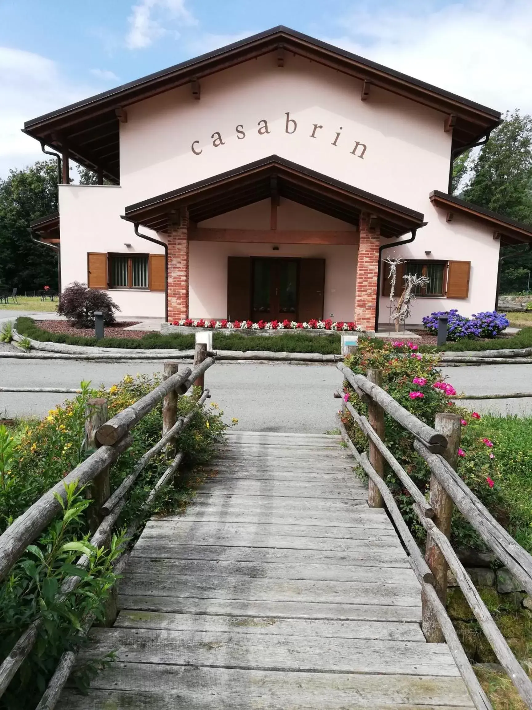 Property building in Casabrin