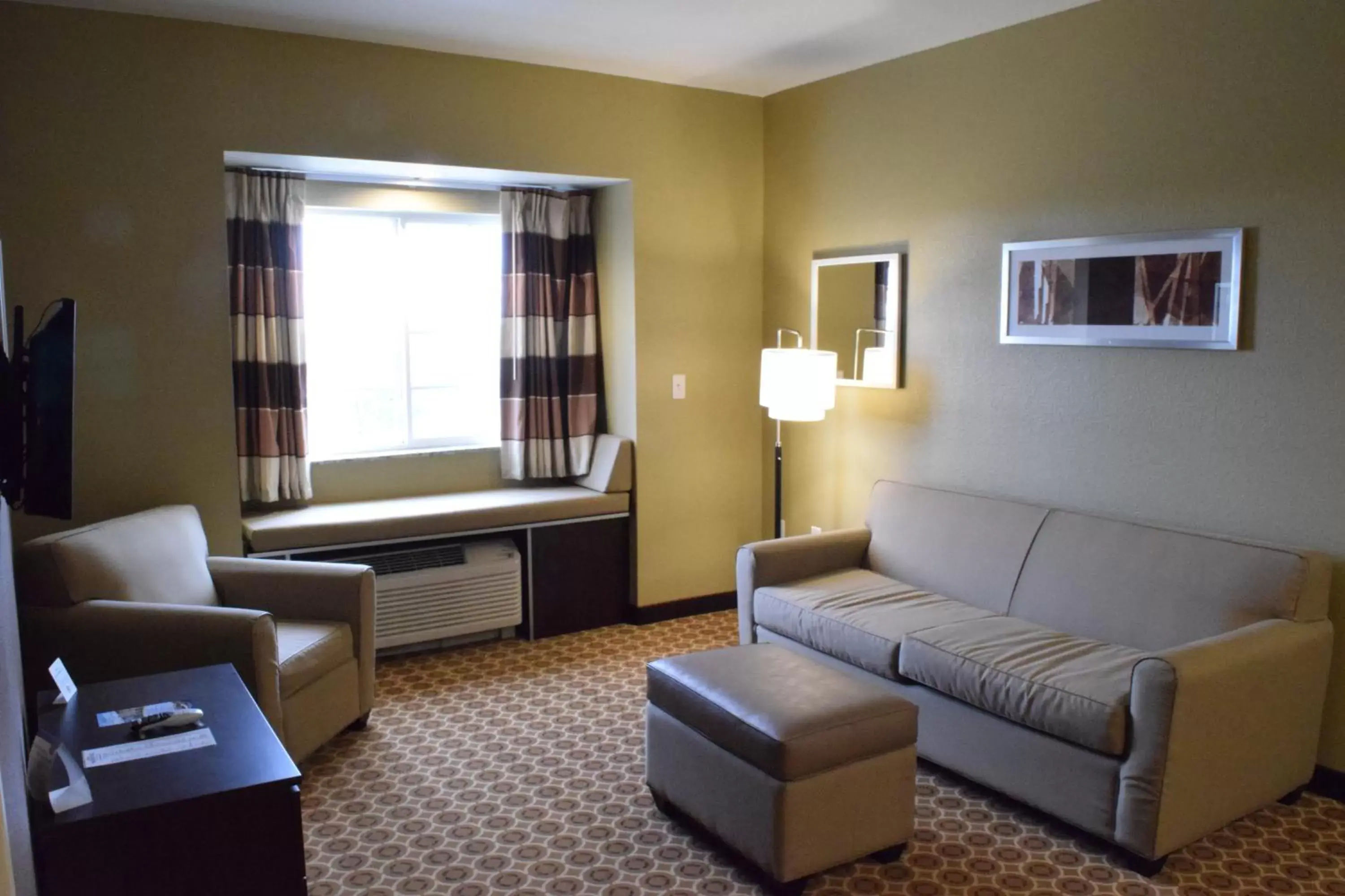 Day, Seating Area in Microtel Inn and Suites Pecos