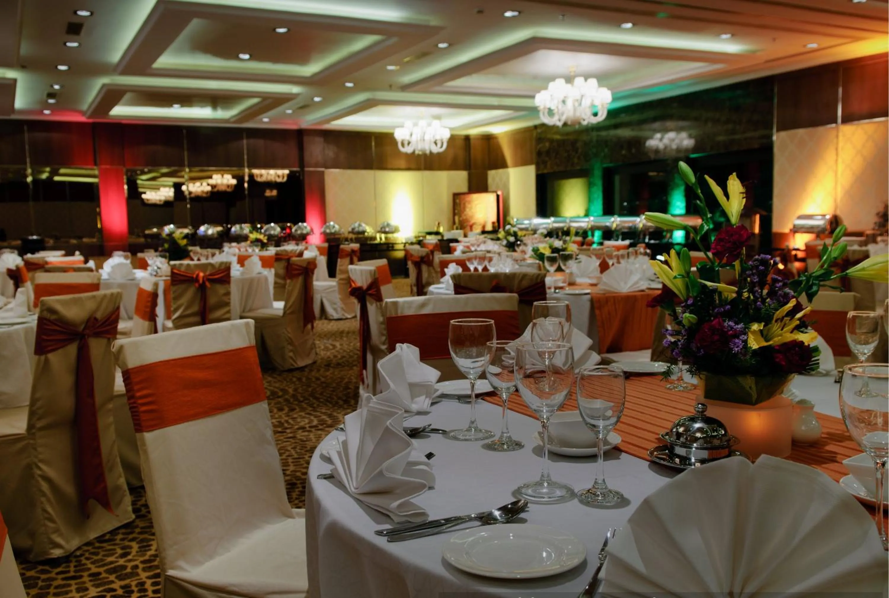 Banquet/Function facilities in Royalton Hyderabad Abids