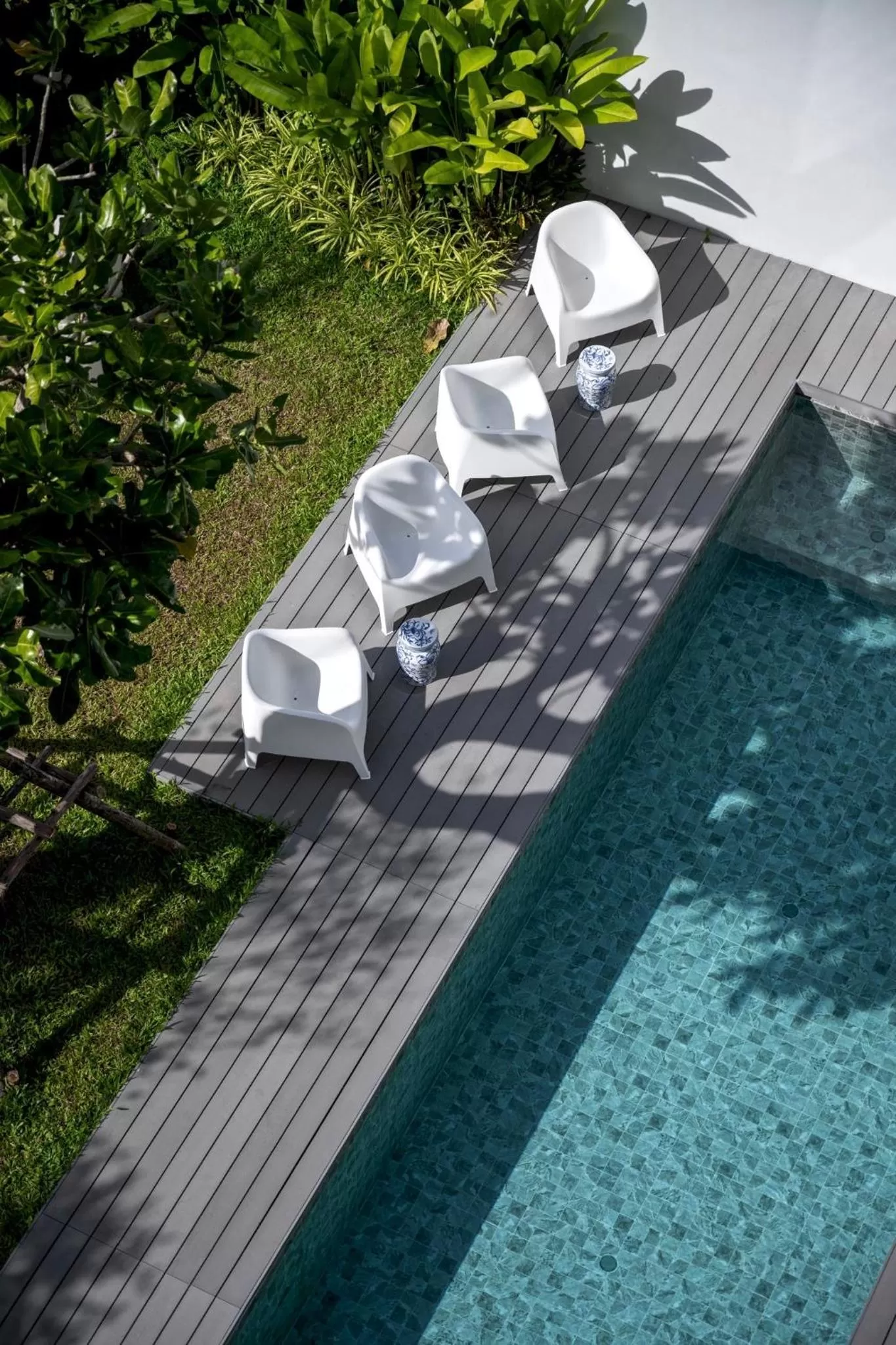 Swimming pool in Hotel Gahn Khao Lak