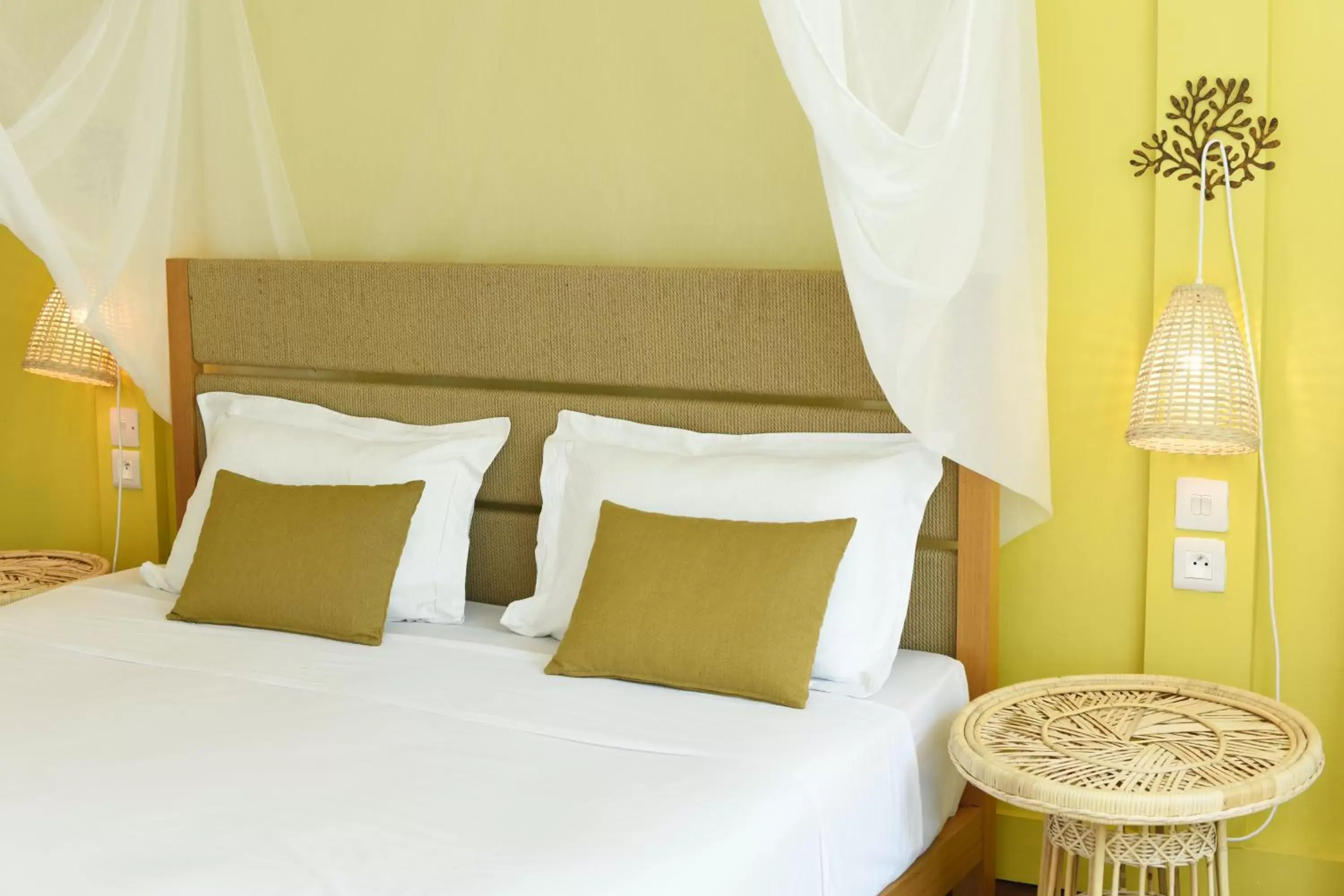 TV and multimedia, Bed in Veranda Tamarin Hotel & Spa