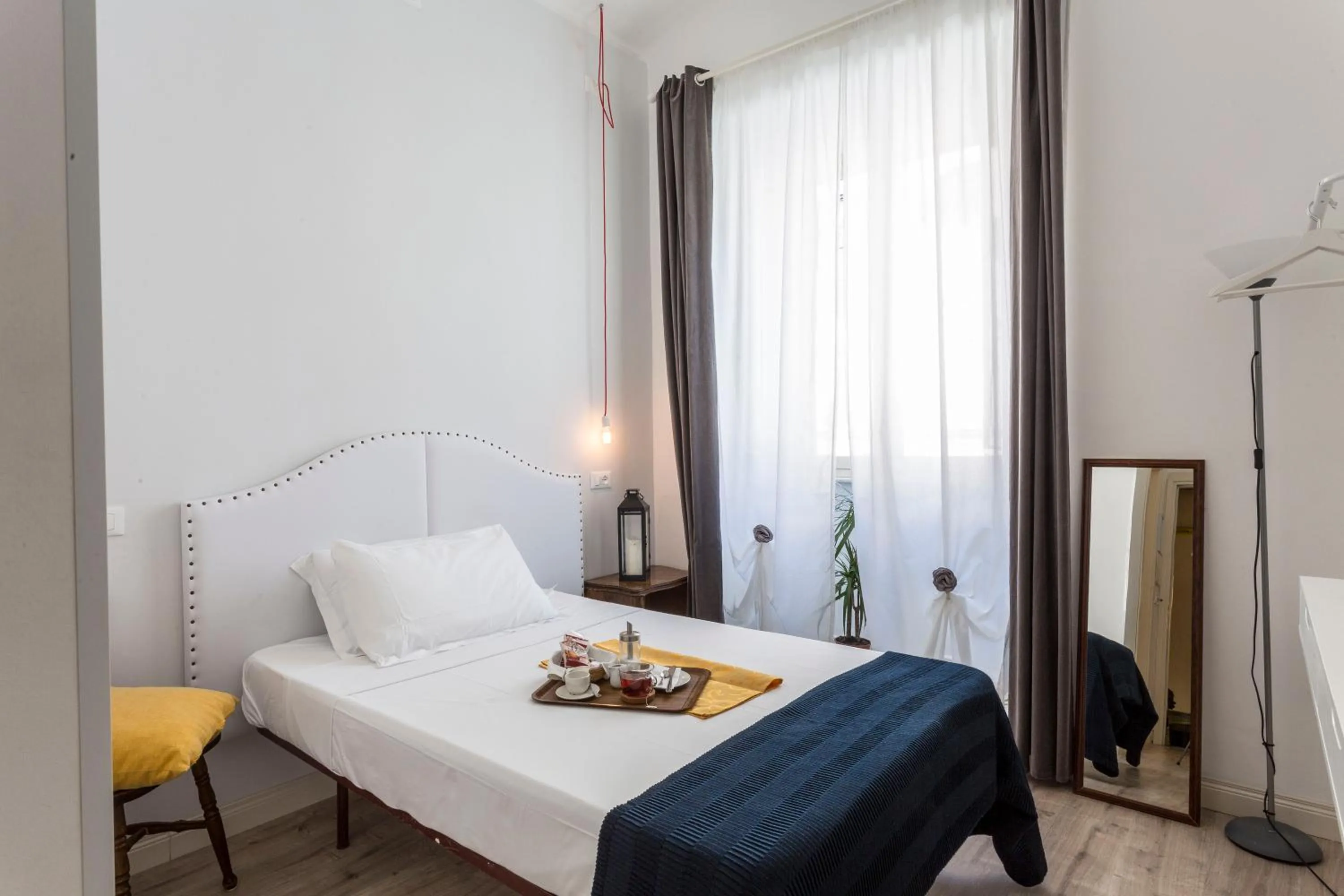 Photo of the whole room, Bed in Hotel Cathrine