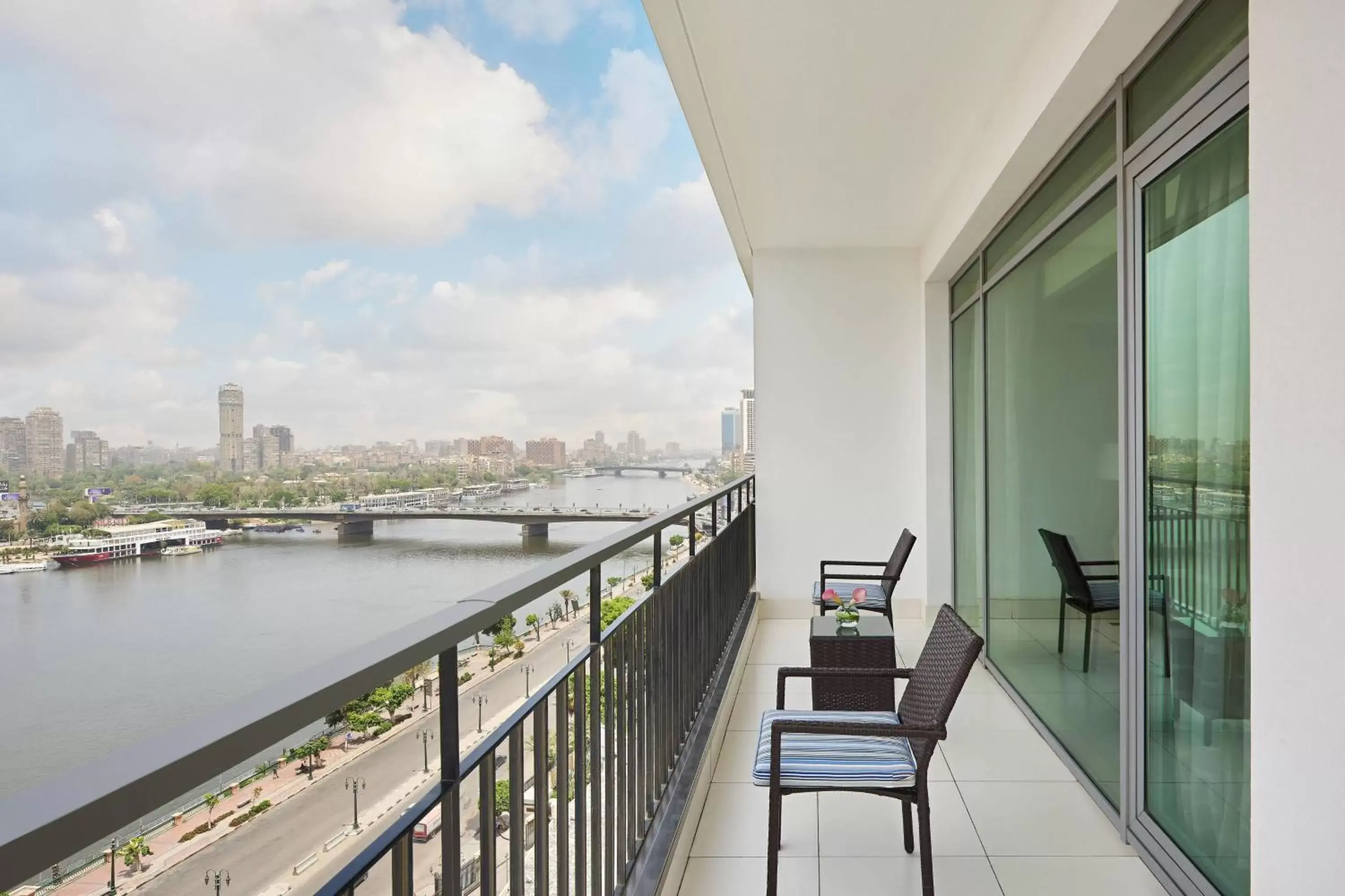 Photo of the whole room, Balcony/Terrace in The Nile Ritz-Carlton, Cairo