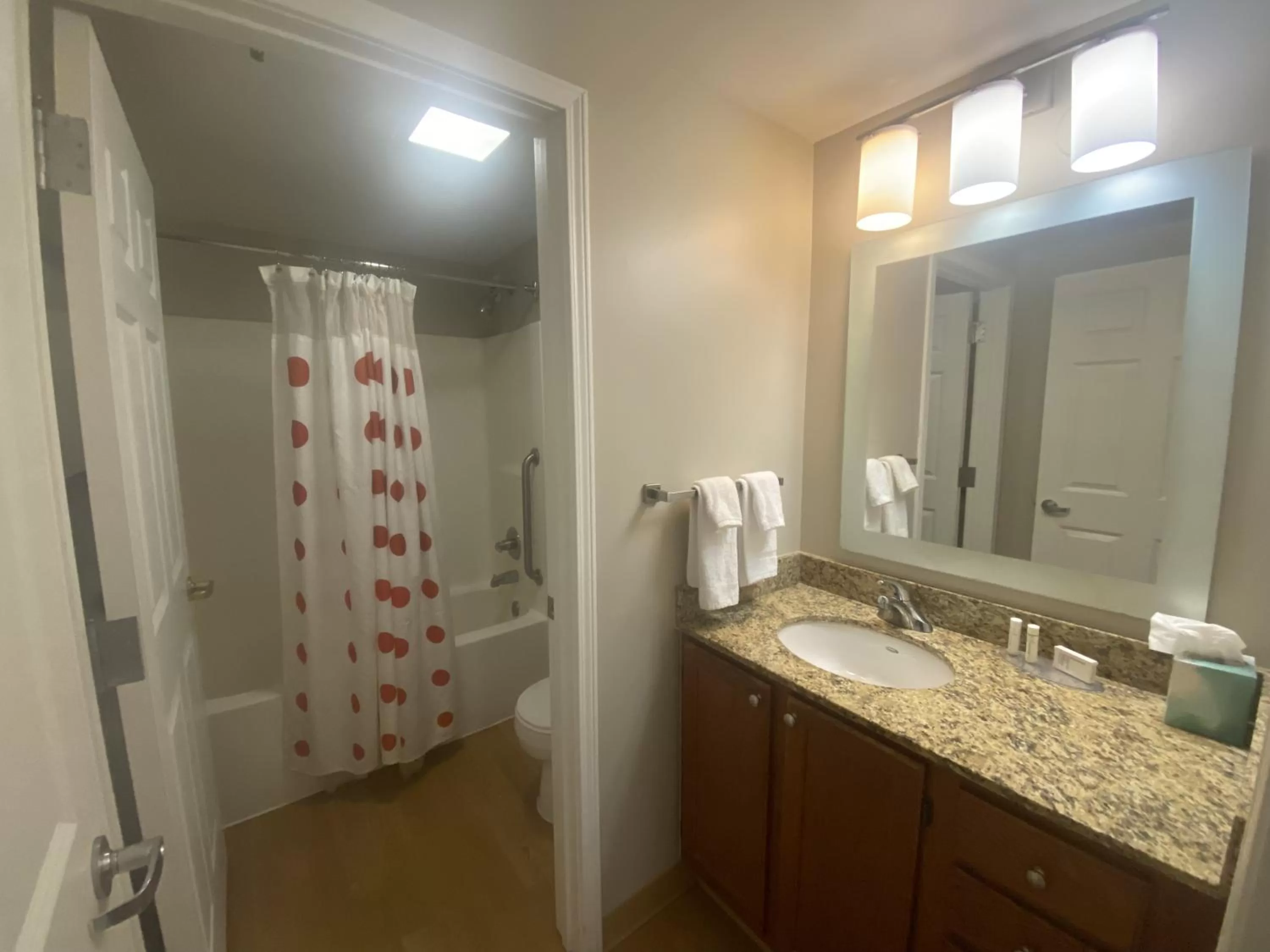 Bathroom in MainStay Suites Middleburg Heights Cleveland Airport